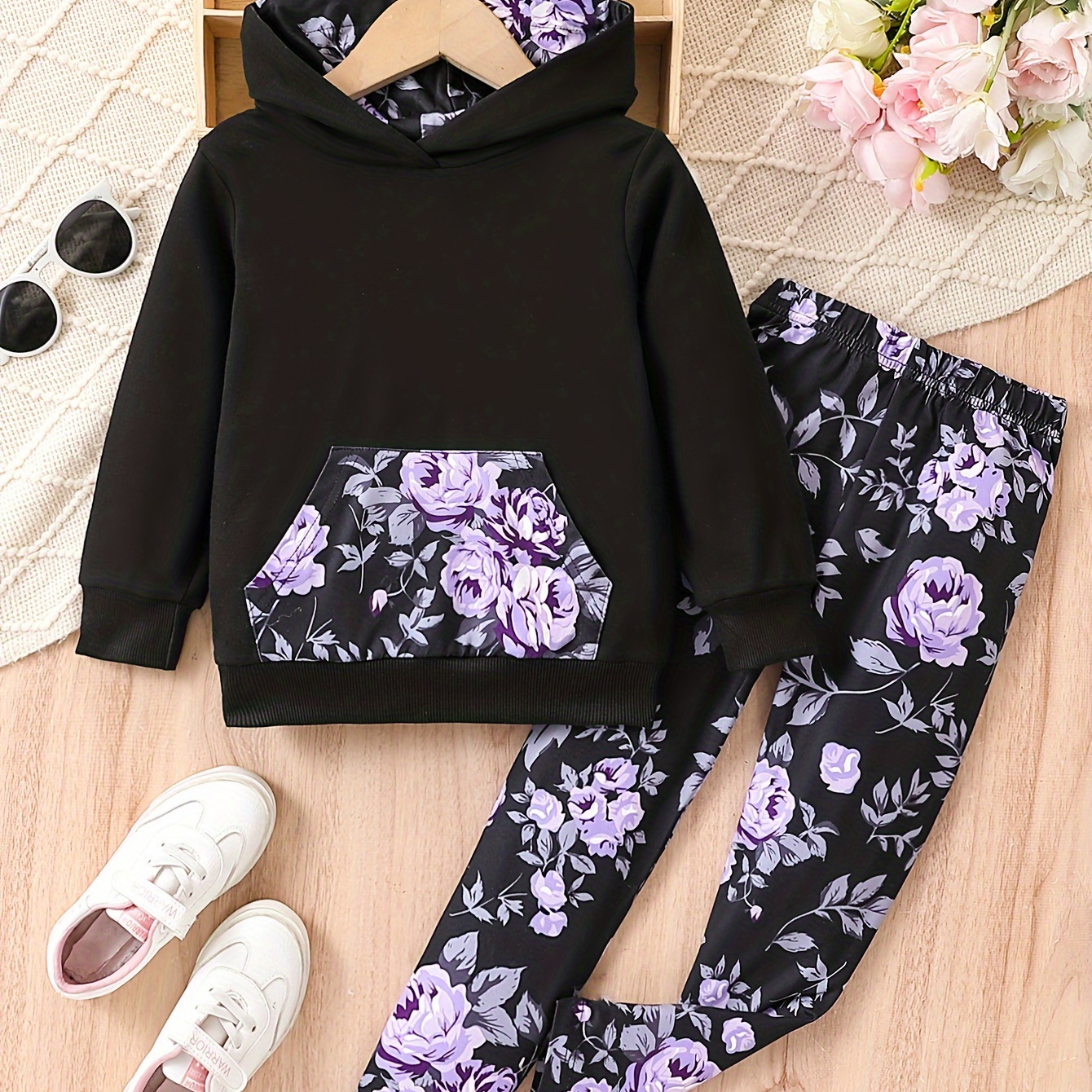 

2 Sweet Long-sleeved Hooded Sweatshirt + Legging Pants And Outfit