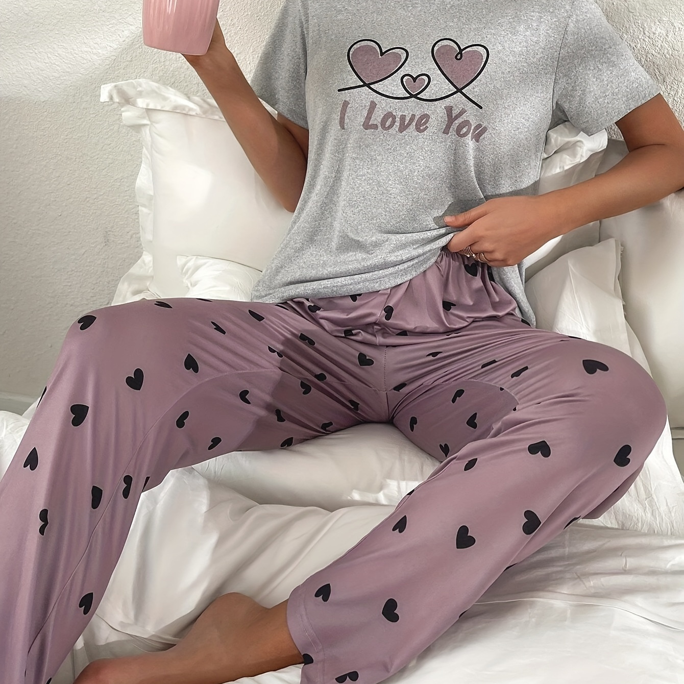 

Women's Heart & Slogan Print Casual Pajama Set, Short Sleeve Round Neck Top & Pants, Comfortable Relaxed Fit