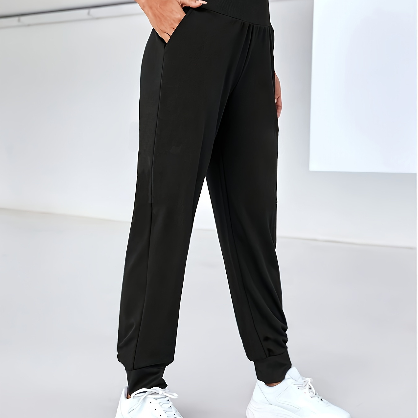 

Women's Casual Polyester Jogger Pants, Knit Fabric, Long Length, Solid Color, With Pockets, Cuffs, Drawstring Waist, For Fall/winter