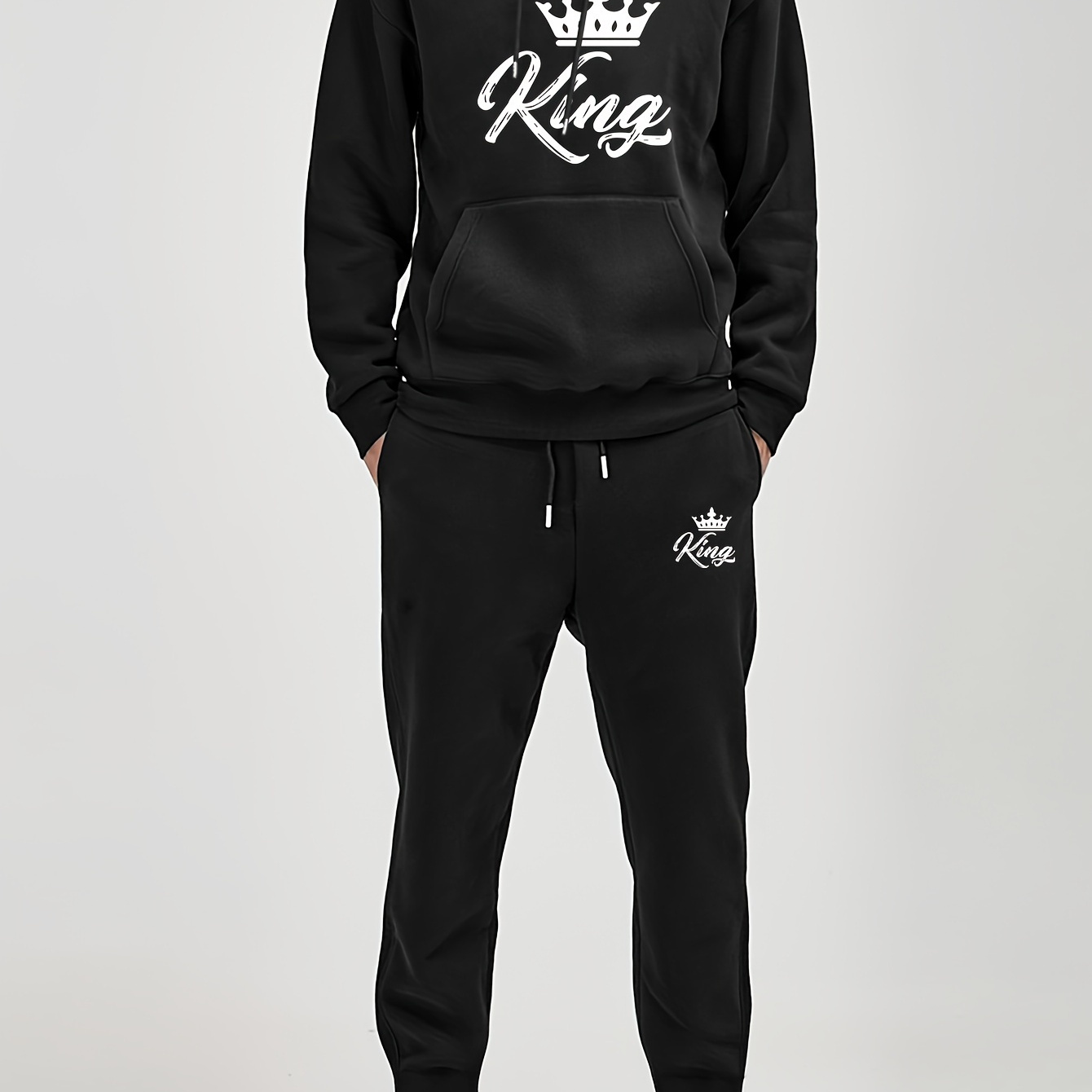 

Crown King Print Men's 2pcs Outfits Casual Crew Neck Long Sleeve Hooded Sweatshirt With Kangaroo Pocket & Drawstring Sweatpants Joggers Set For Winter Fall Men's Clothing