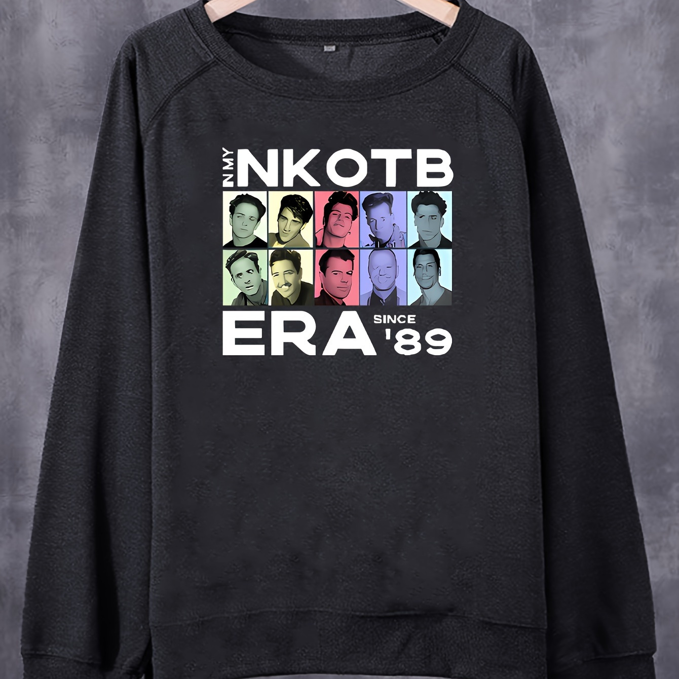 

Women's " Era Since '89" Graphic Neck Sweatshirt With Raglan Long Sleeves - Polyester/spandex Blend, Slight Stretch, Casual Pullover For Spring/fall