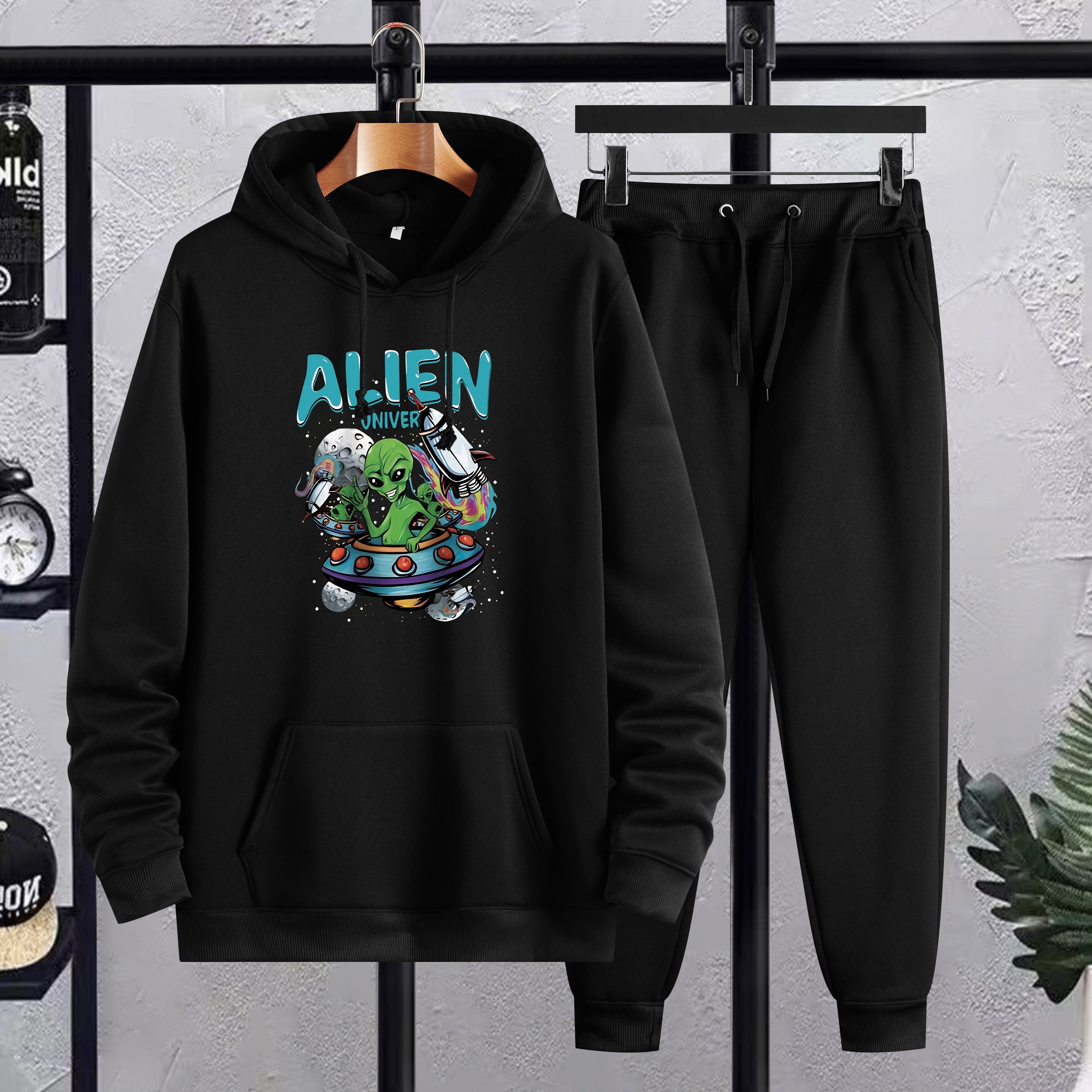 

Stylish Alien Print Men's 2 Pieces Outfits, Men's Drawstring Pocket Hoodie And Sports Trousers, Men's Casual Wear For Spring And Autumn