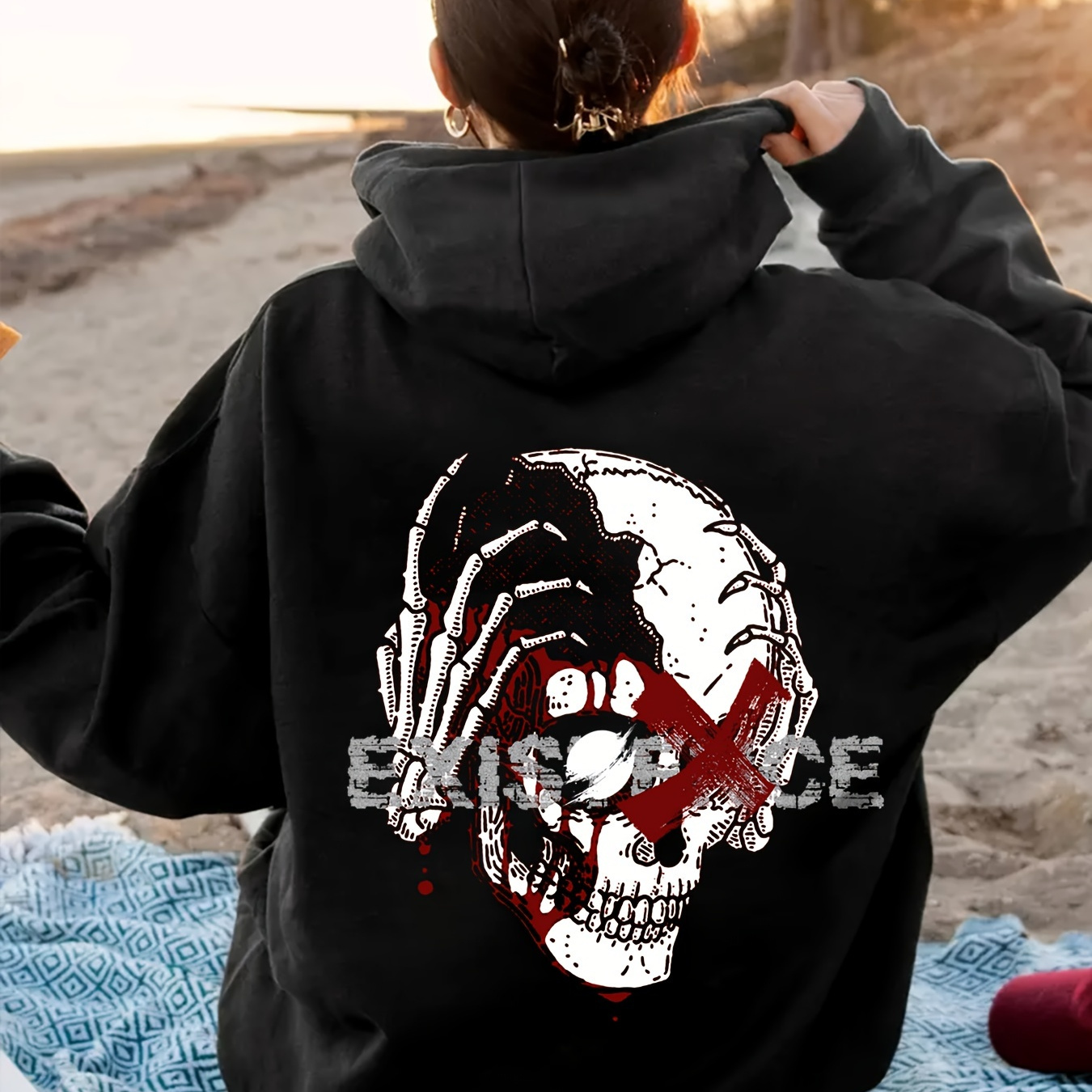 

Women's Casual Skull Graphic Print Hoodie Pullover - 100% Polyester Casual Style Hooded Sweatshirt With Kangaroo Pocket And Slight Stretch Fabric For Winter