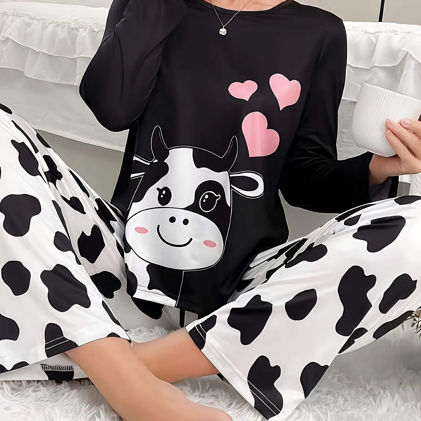 

Casual Women's Pink Cows Pajama Set