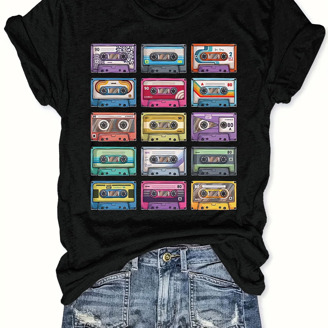 

Plus Size Graphic Print T-shirt, Casual Short Sleeve Top For Spring & Summer, Women's Plus Size Clothing
