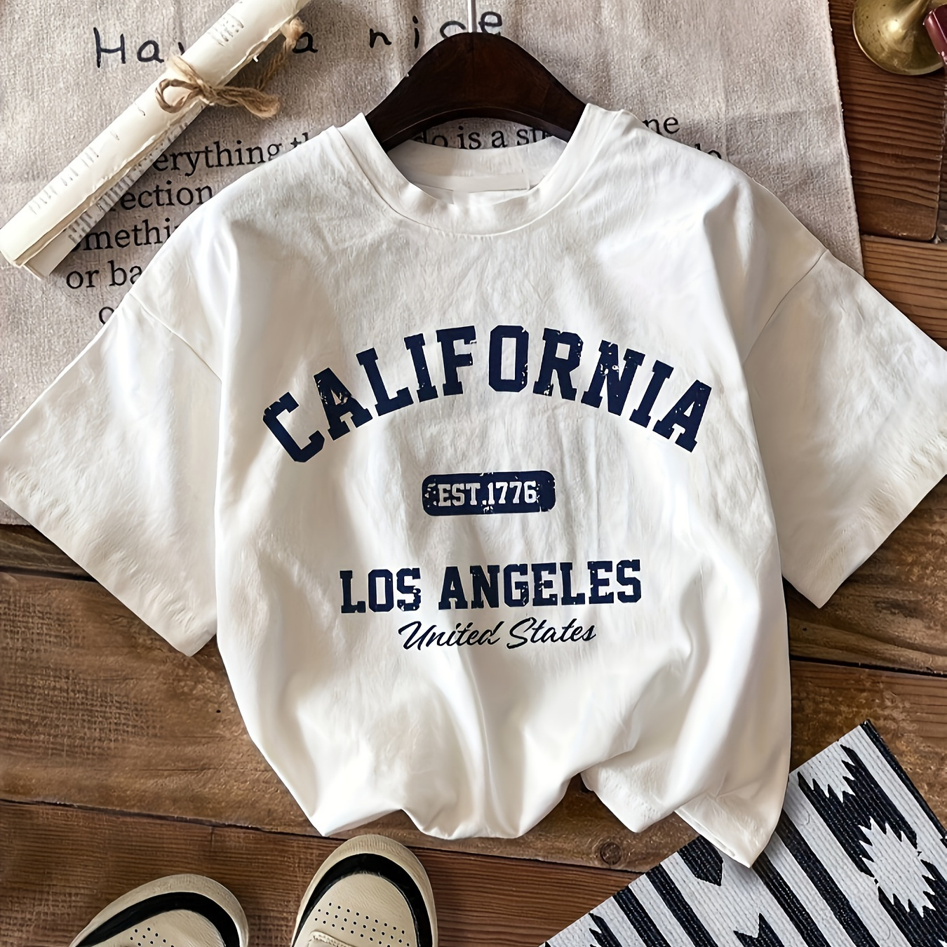 

Letter Print T-shirt, Short Sleeve Crew Neck Casual Top For Summer & Spring, Women's Clothing