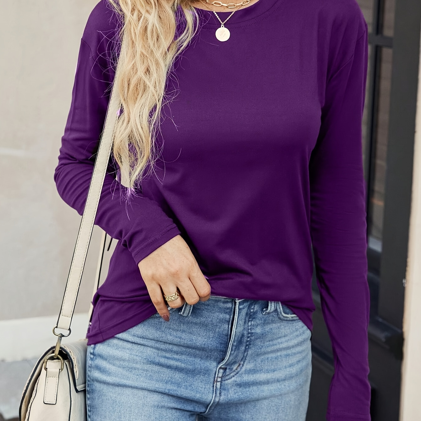 

Elegant Long Sleeve Crew Neck T-shirt For Women - Solid Color Knit Polyester Blend (95% Polyester, 5% Spandex) Casual Top For Fall/winter