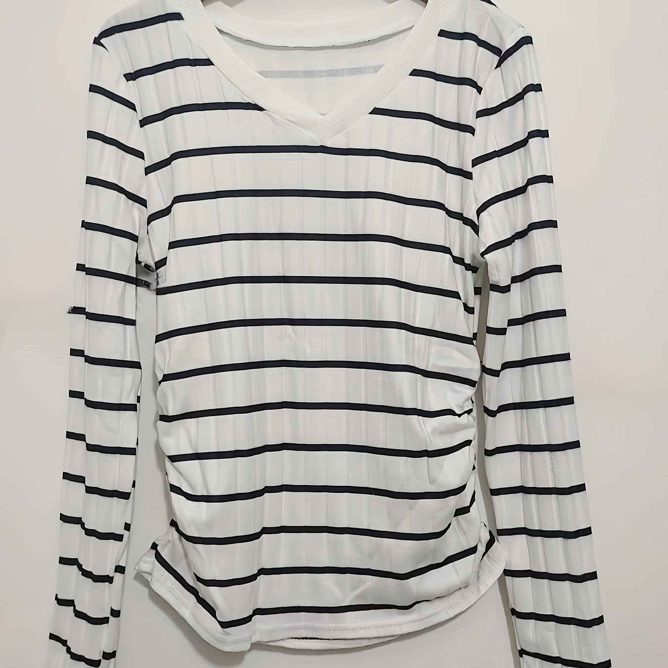 

1pc Elegant V-neck Striped Long Sleeve T-shirt For Women, Polyester Knit Casual Top, Regular Length, Detail, Spring/autumn Fashion