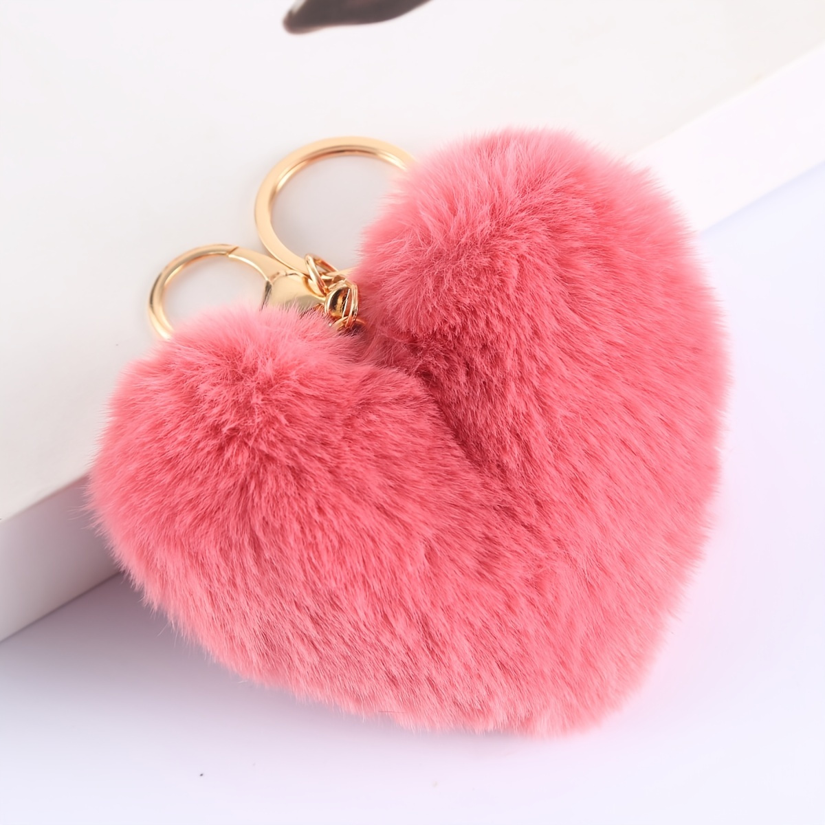 1pc Unisex Heart Shape Plush Keychain Lovely Heart Pom Pom Bag, Phone Case  Pendant