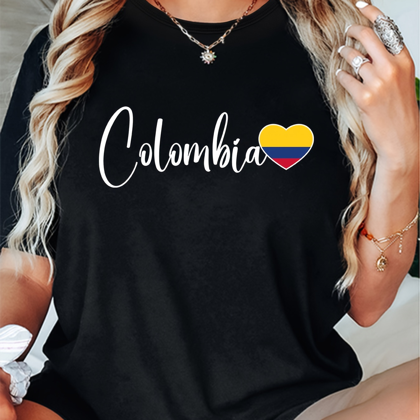 

Women's Casual Colombia Heart Flag Print Round Neck T-shirt, Spring & Summer Short Sleeve Top, Athletic Daily Wear