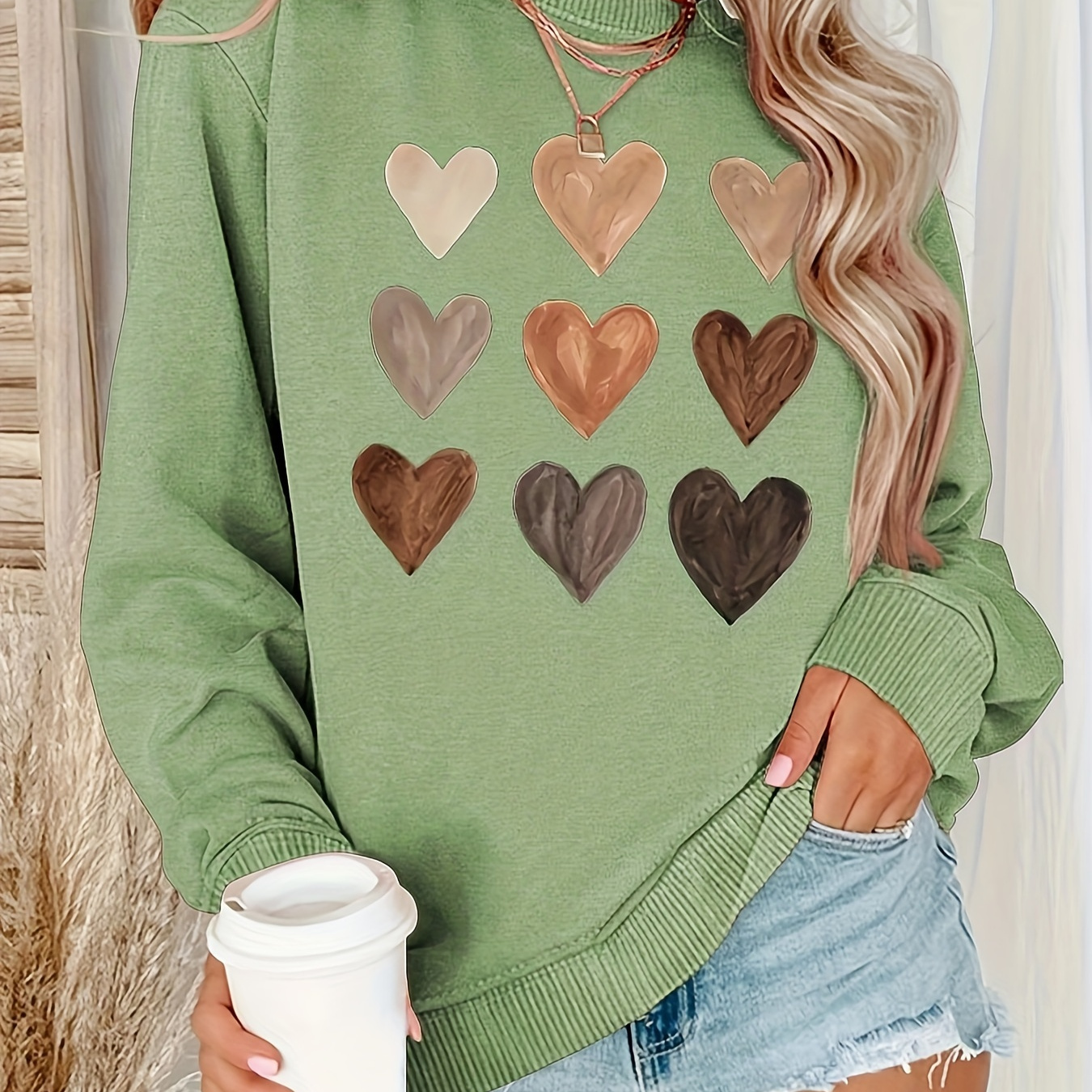 

Sweatshirt à col rond avec motif cœur, sweatshirt décontracté à manches longues et épaules basses, vêtements pour femmes