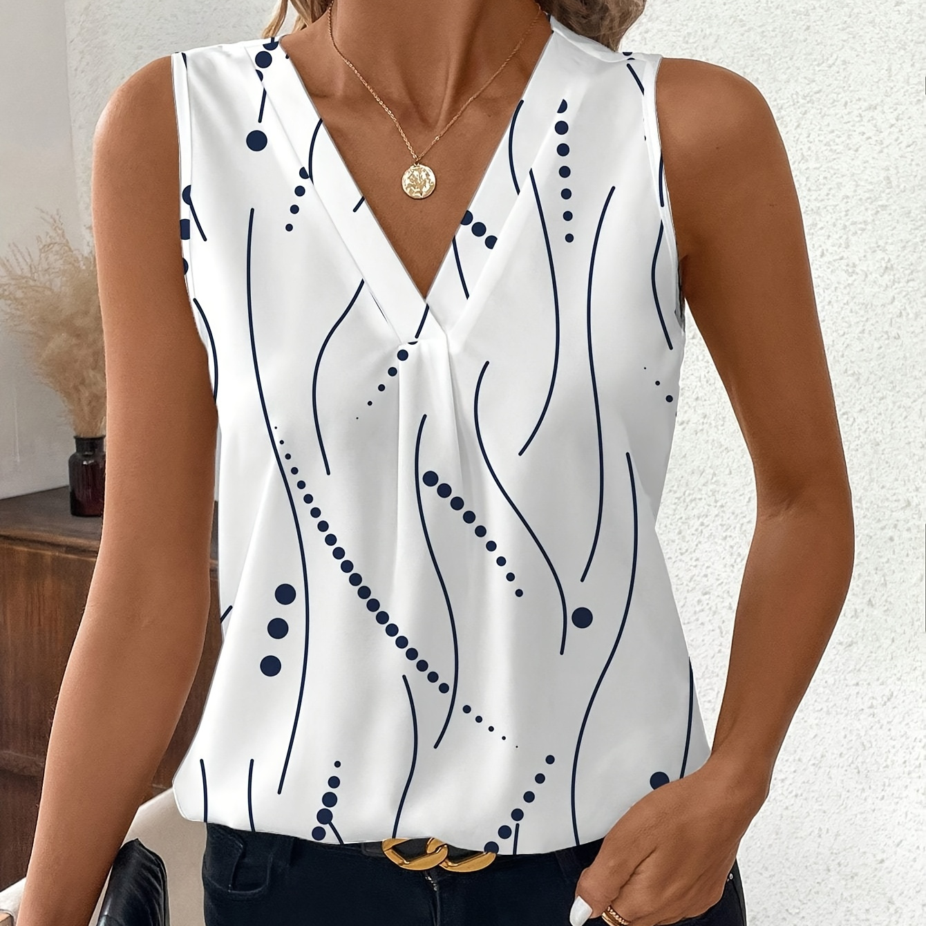 

Elegant Women's Polyester V-neck Sleeveless Blouse, Geometric Pattern, Regular Length, Woven Shirt For All