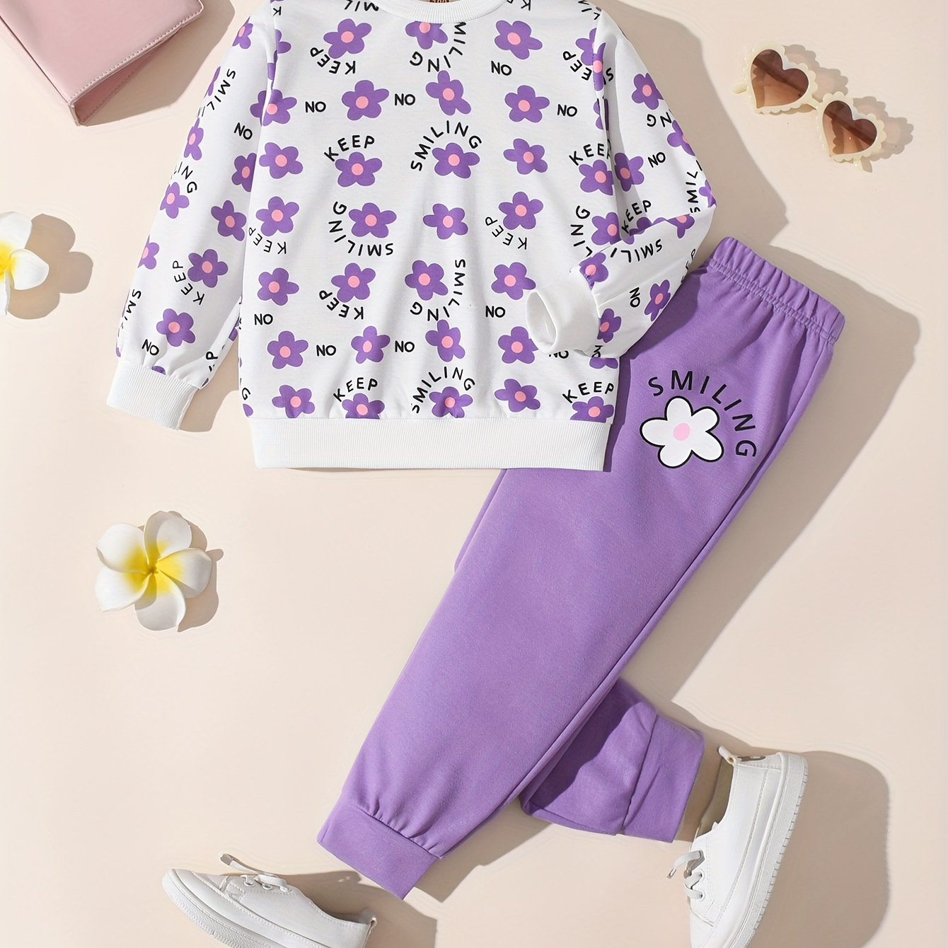 

Little Girls Flower Letter Print Round Neck Pullover Sweatshirt + Sports Trousers 2pcs Set, Spring And Autumn