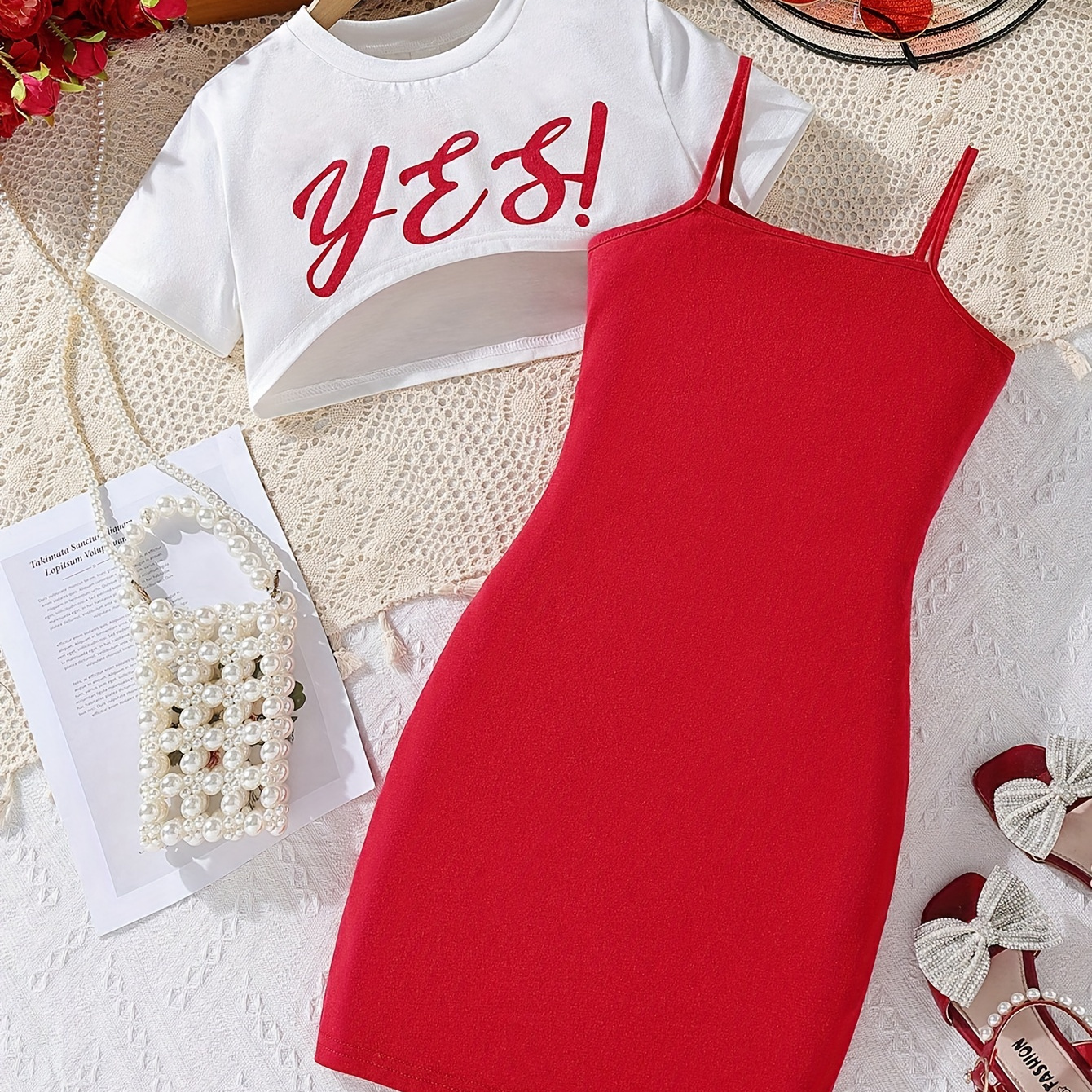 

Girls' Trendy Yes Print Asymmetric Short Sleeve T-shirt & Solid Bodycon Cami Dress Set