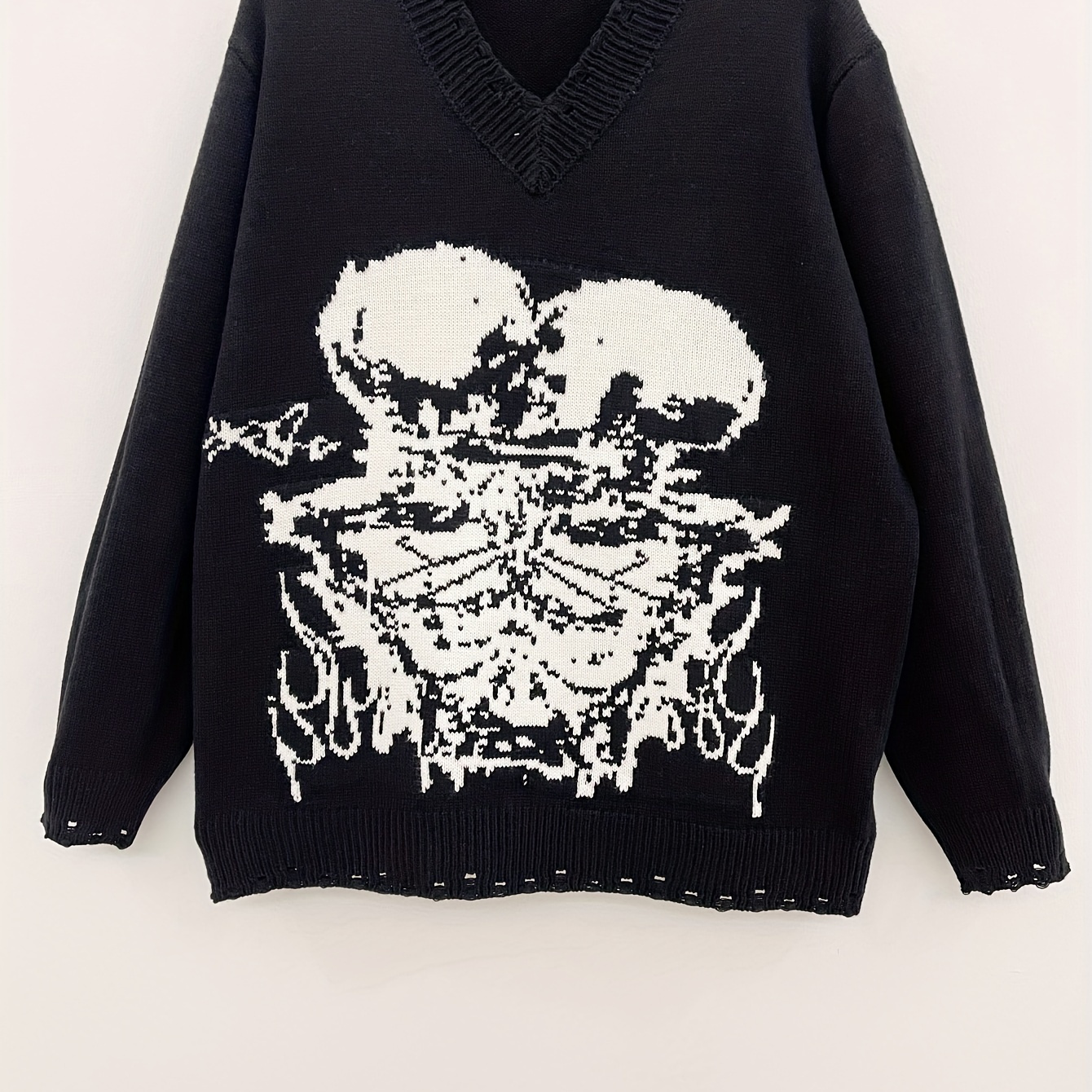 Plus Size Men's Skull Graphic V-Neck Knit Sweaters Long Sleeve With Hollow Edge Solid Color Casual Knitted Sweaters Halloween Sweaters, Best Sellers