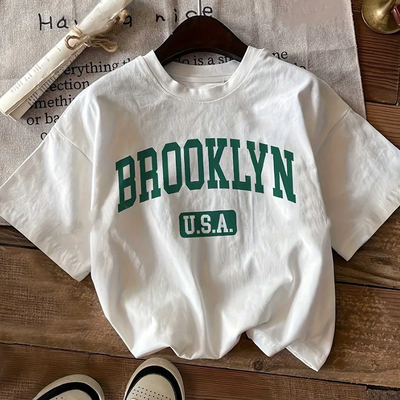 

Brooklyn Printed T-shirt, Short Sleeved Round Neck Casual Top, Summer And Spring, Women's Clothing