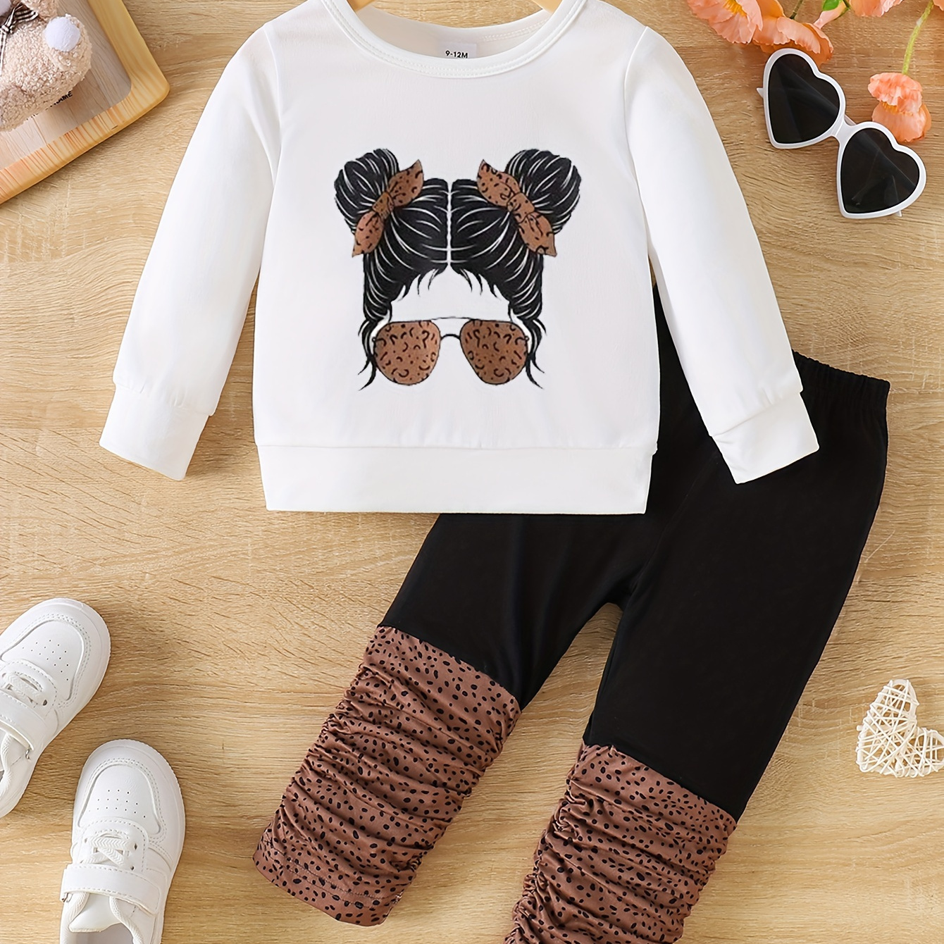 

2pcs Baby's Cartoon Leopard Sunglasses Girl Print Pullover + Trendy Splicing Pants, Toddler & Infant Girl's Clothing Set