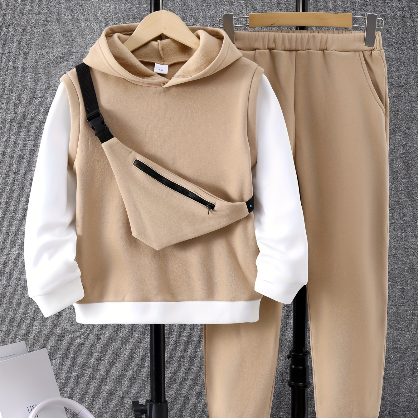 

Casual Long Sleeve Fake Two-piece Hoodie & Joggers & Crossbody Bag Set, 3-piece Boys Co Ord Set For Spring Fall