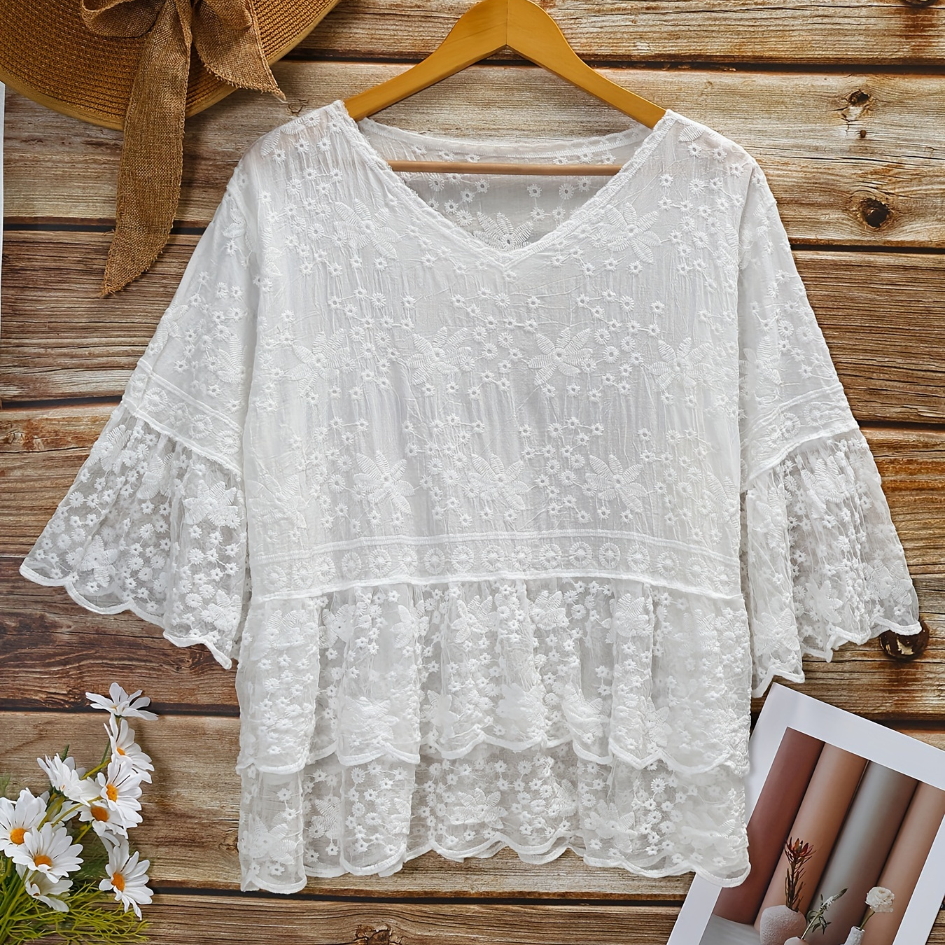 

Scallop Trim Lace V Neck Blouse, Casual Half Sleeve Blouse For Spring & Summer, Women's Clothing