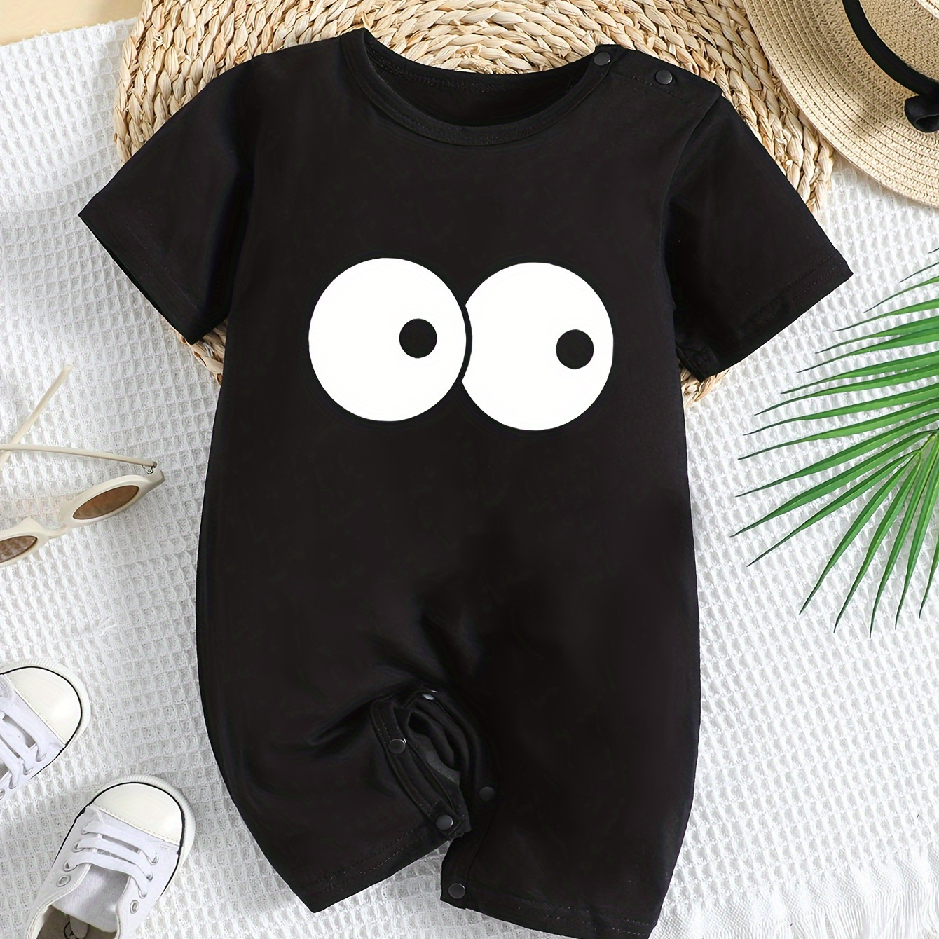 

Unisex Infant Black Romper With Big Eyes Print, Cute Cartoon Short Sleeve Onesie, Snapsuit For Newborns, Soft Pure Cotton Outfit