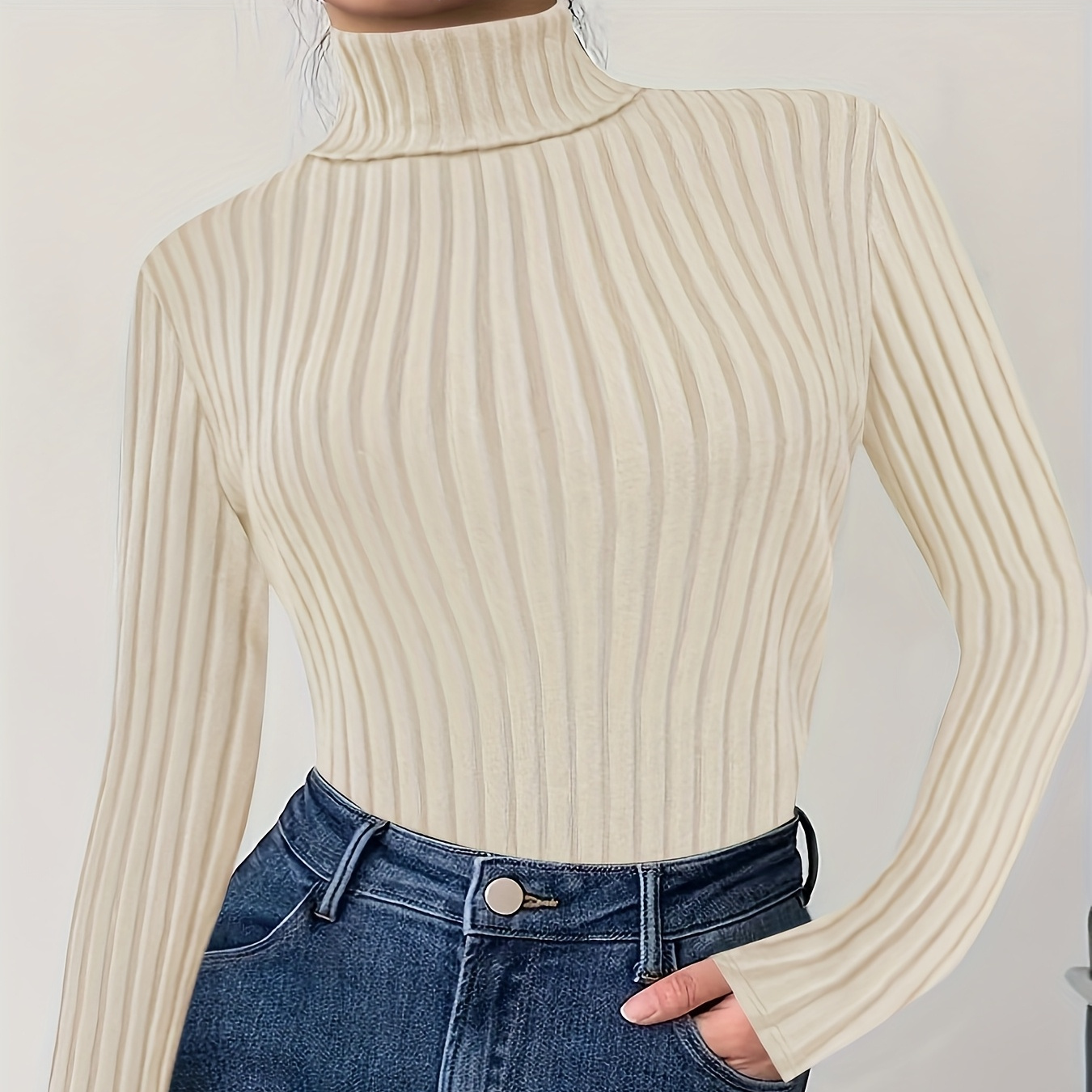 

Long-sleeved Turtleneck Knit Top With Brushed Ribbed Texture For Autumn And Winter.