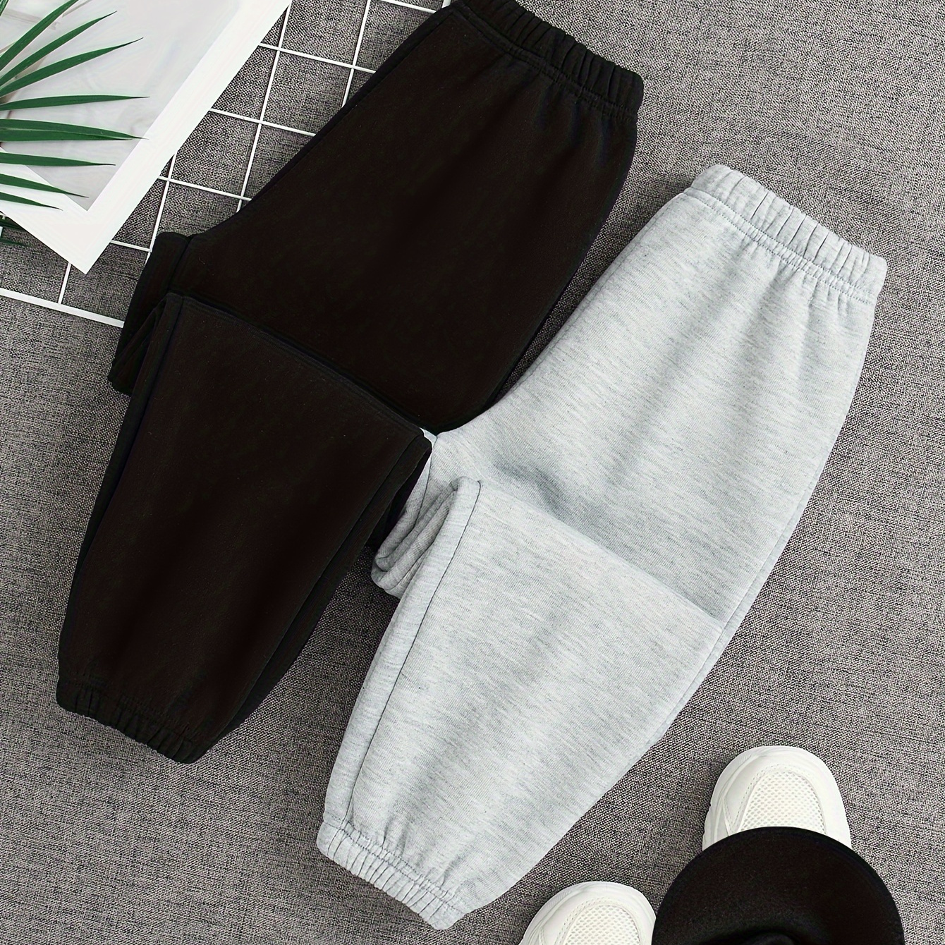 

Girls 2pcs/set Warm & Casual Solid Colored Fleece Sweatpants Joggers For Fall & Winter