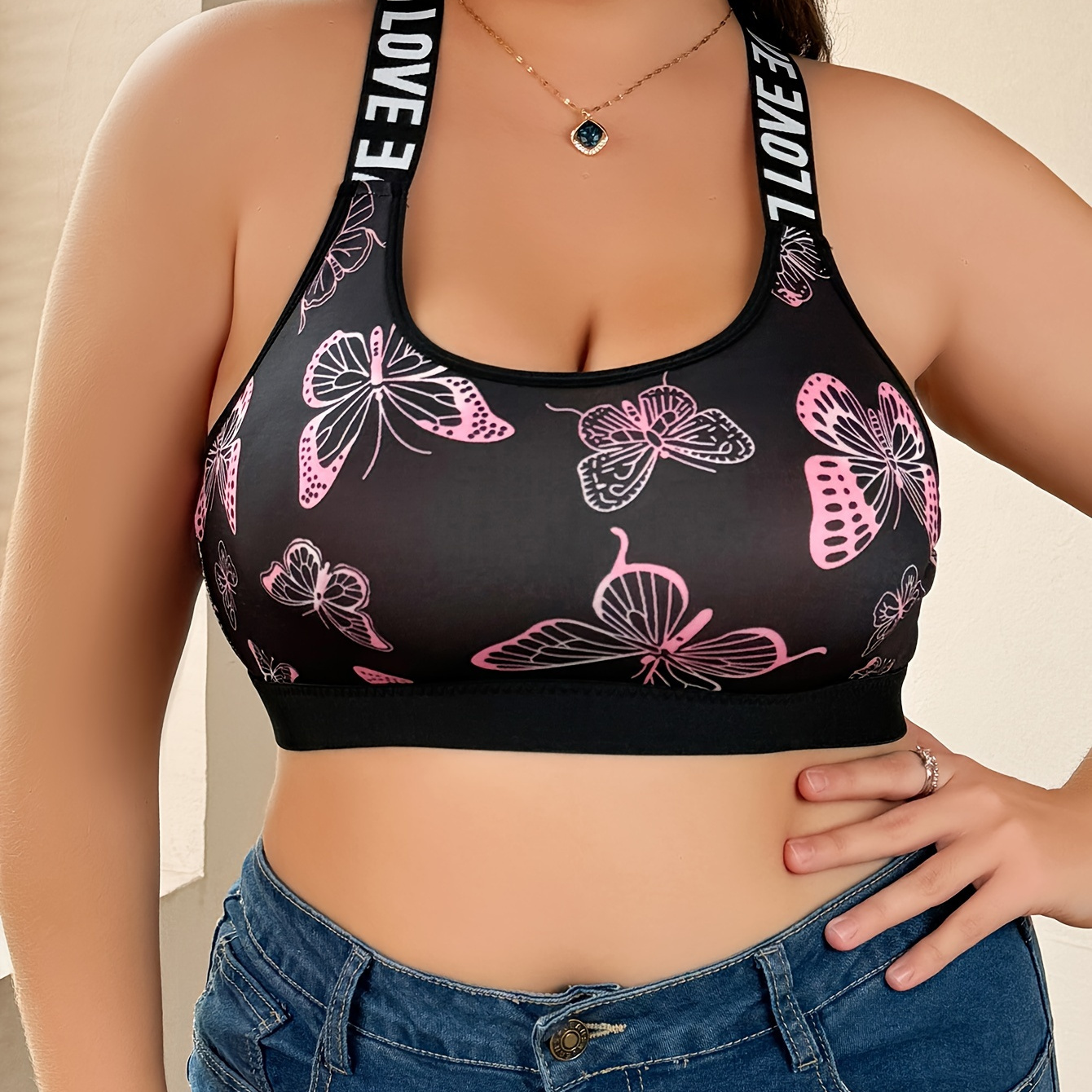 

Women's Plus Sporty Bra, Plus Size Butterfly Print Letter Tape Racer Back Wireless Bra