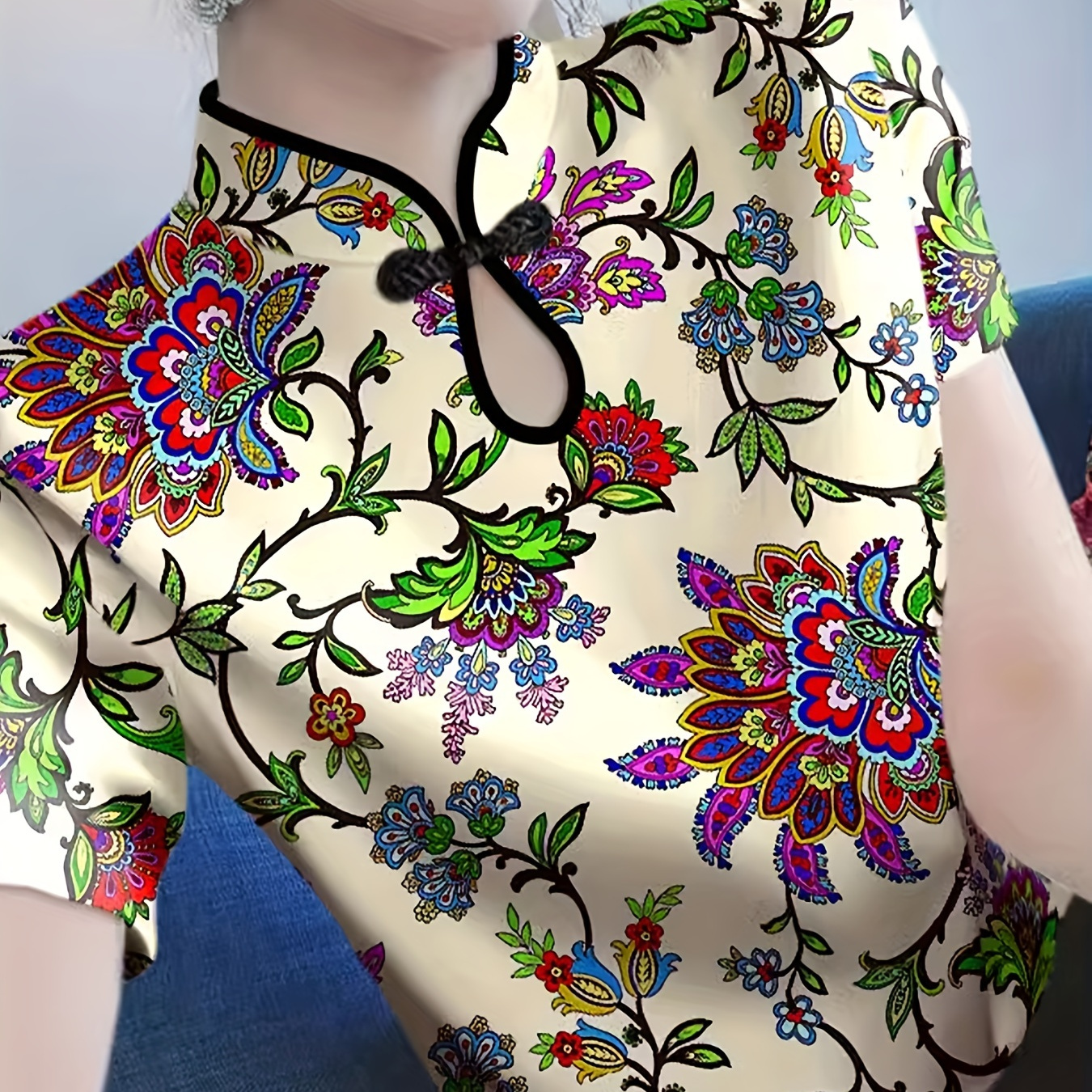 

Vintage Floral Cheongsam-inspired Blouse For Women - Lightweight, Short Sleeve With Waist Cinching Detail,