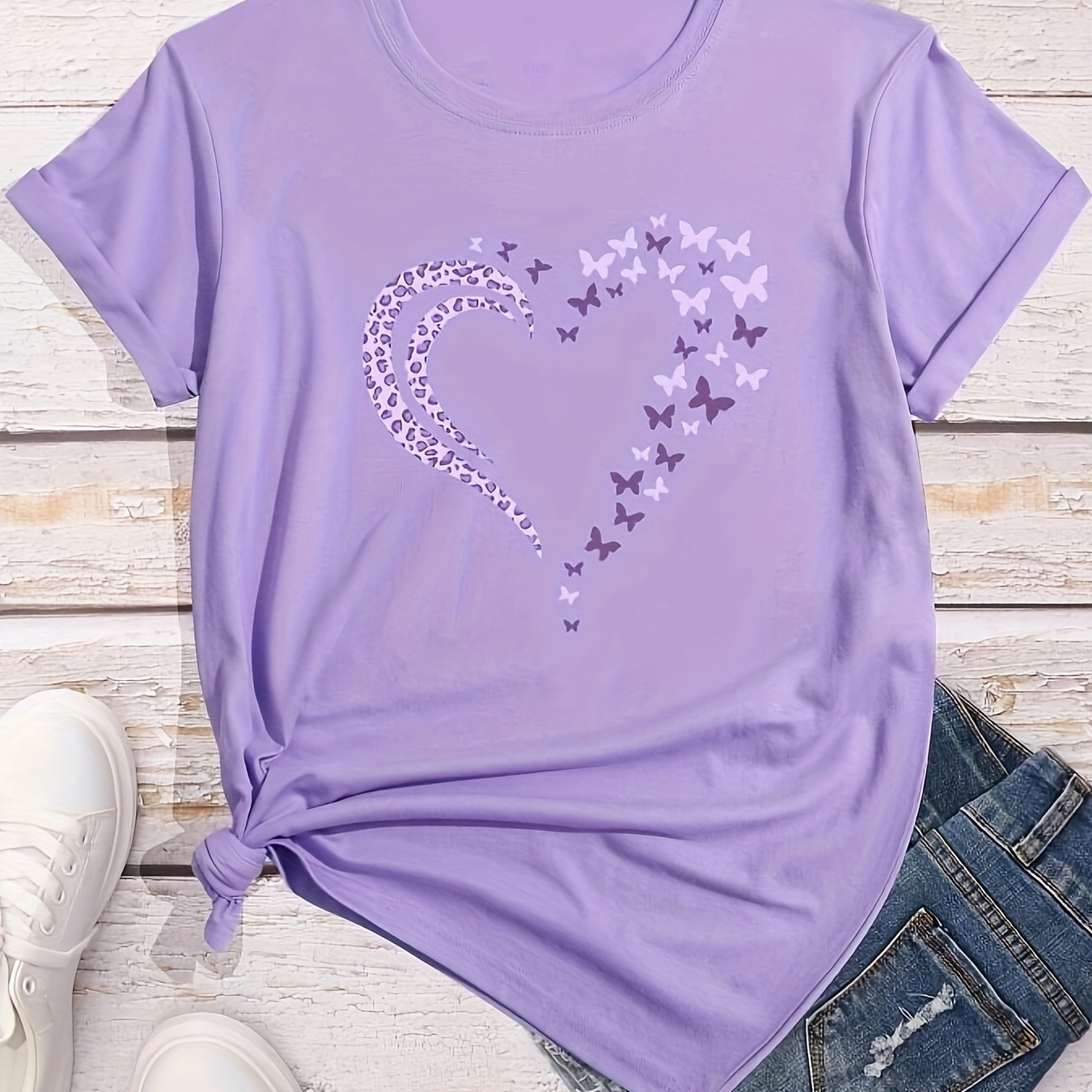 

Women's Plus Size Casual Printed T-shirt With Heart Butterfly Leopard Pattern, Short Sleeve, Purple Crew Neck, Soft, Loose Fit, Fashion Top - Lavender