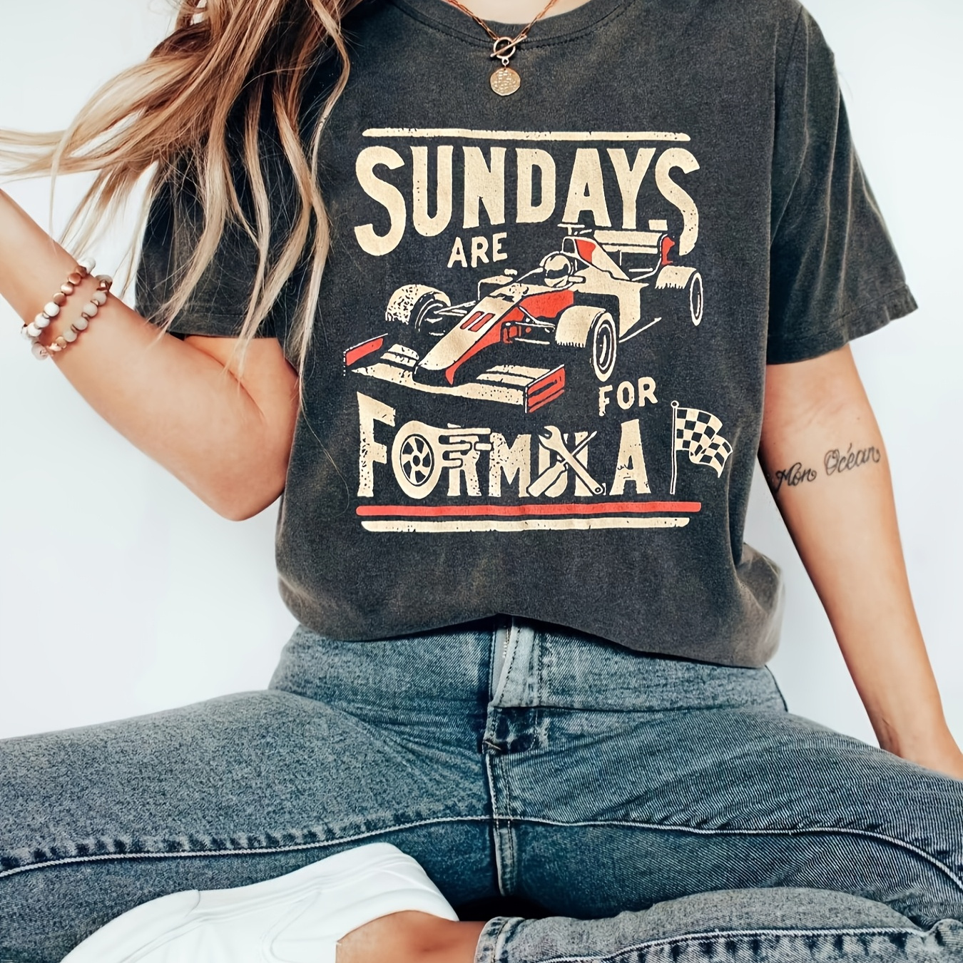 

1pc Vintage Formula Racing Car Graphic T-shirt For Women, Polyester Knit Round Neck Tee, Regular Length Casual Shirt, Perfect Gift For Racing Enthusiasts - Spring/summer Collection