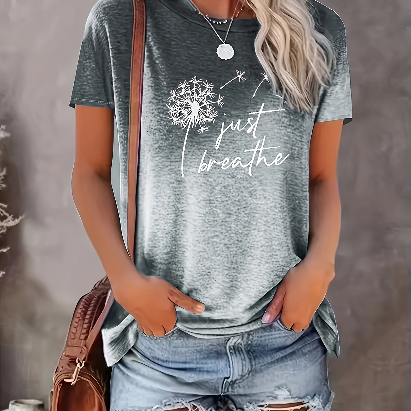 

Plus Size Dandelion Print T-shirt, Casual Crew Neck Short Sleeve T-shirt, Women's Plus Size clothing