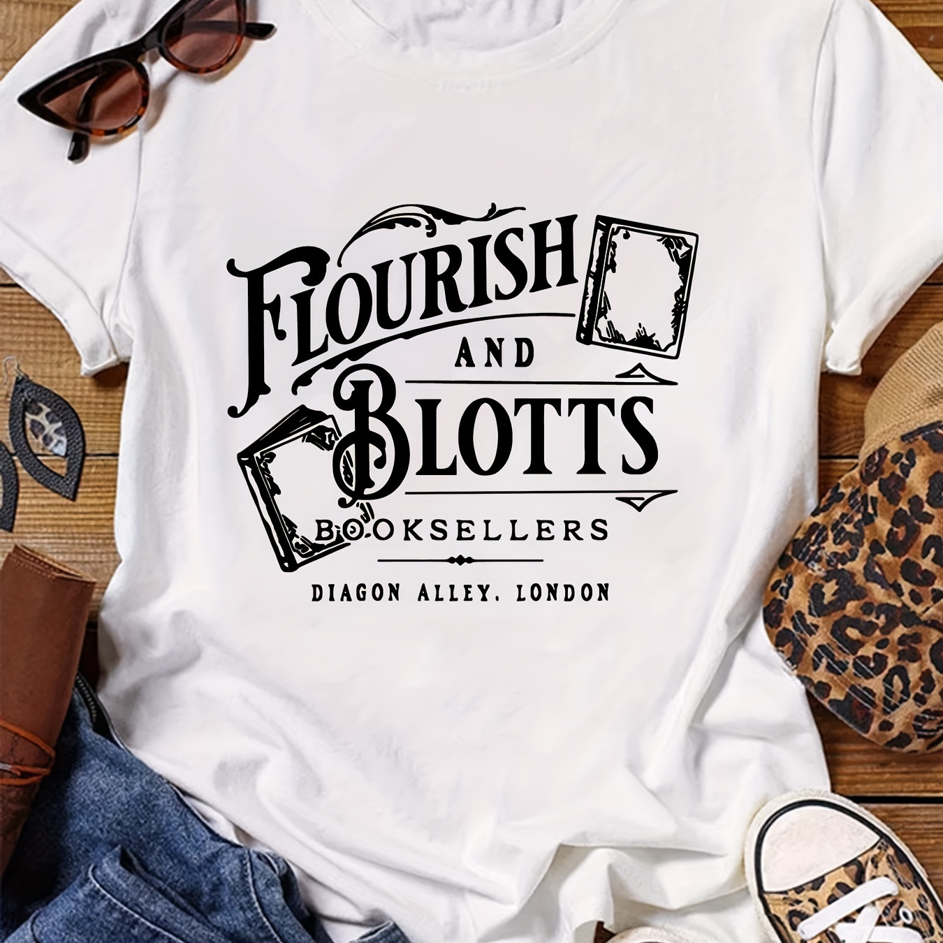 

Plus Size Book & Letter Print T-shirt, Casual Short Sleeve Top For Spring & Summer, Women's Plus Size Clothing