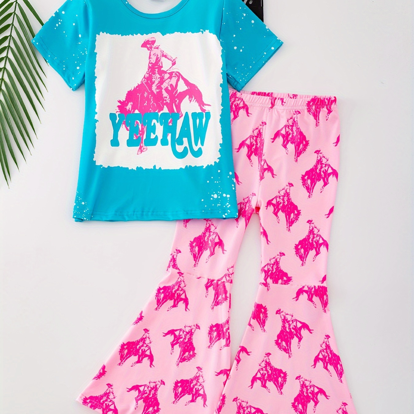 

2pcs Girl's Western Cowboy Print Short Sleeve T-shirt & Animals Allover Flared Trousers Set Summer Clothes, Party Street Everyday Girls Outfit