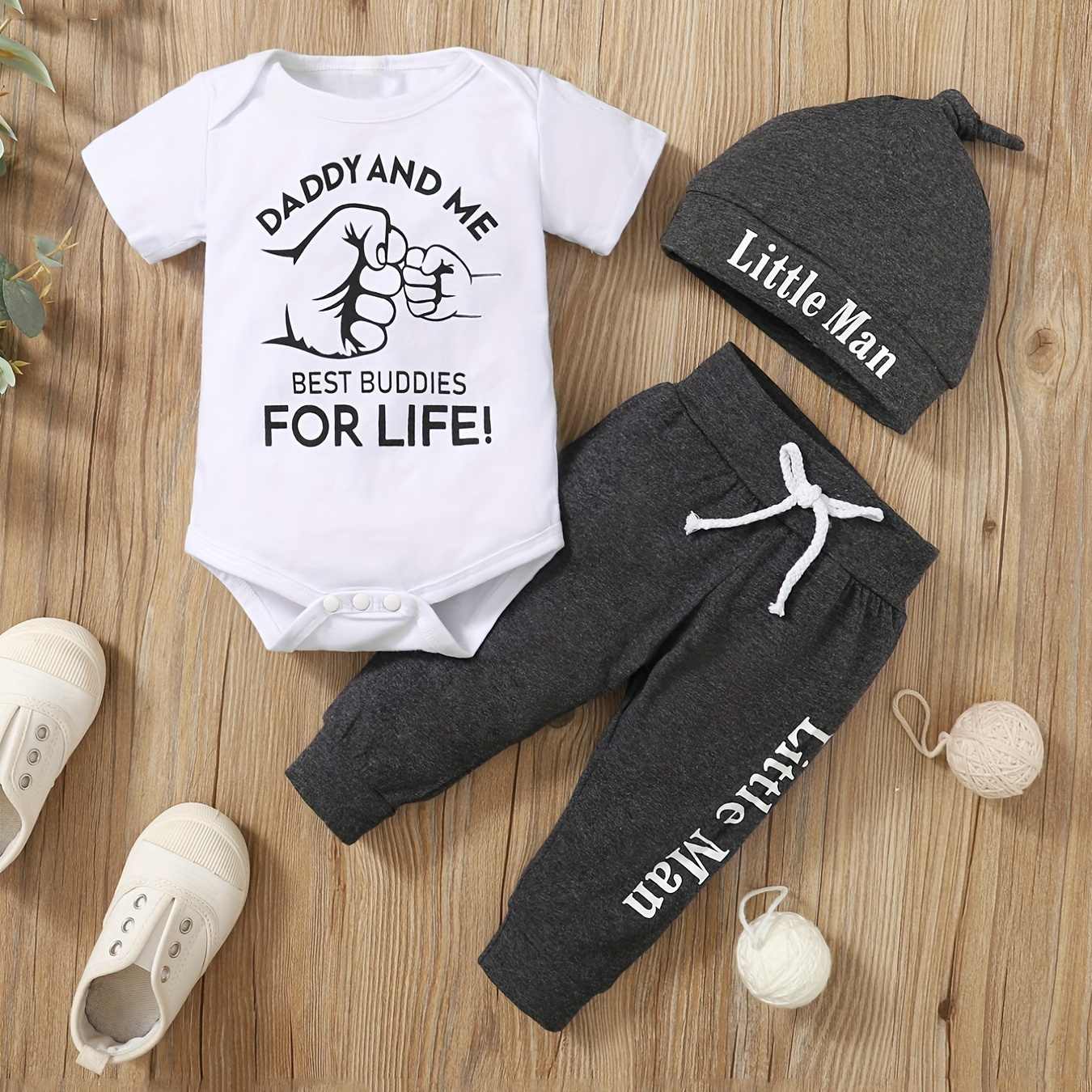 

Cute & Casual "daddy And Me" Letter Print Outfit - Short Sleeve Onesie Romper & Pants & Hat Baby Boys Set