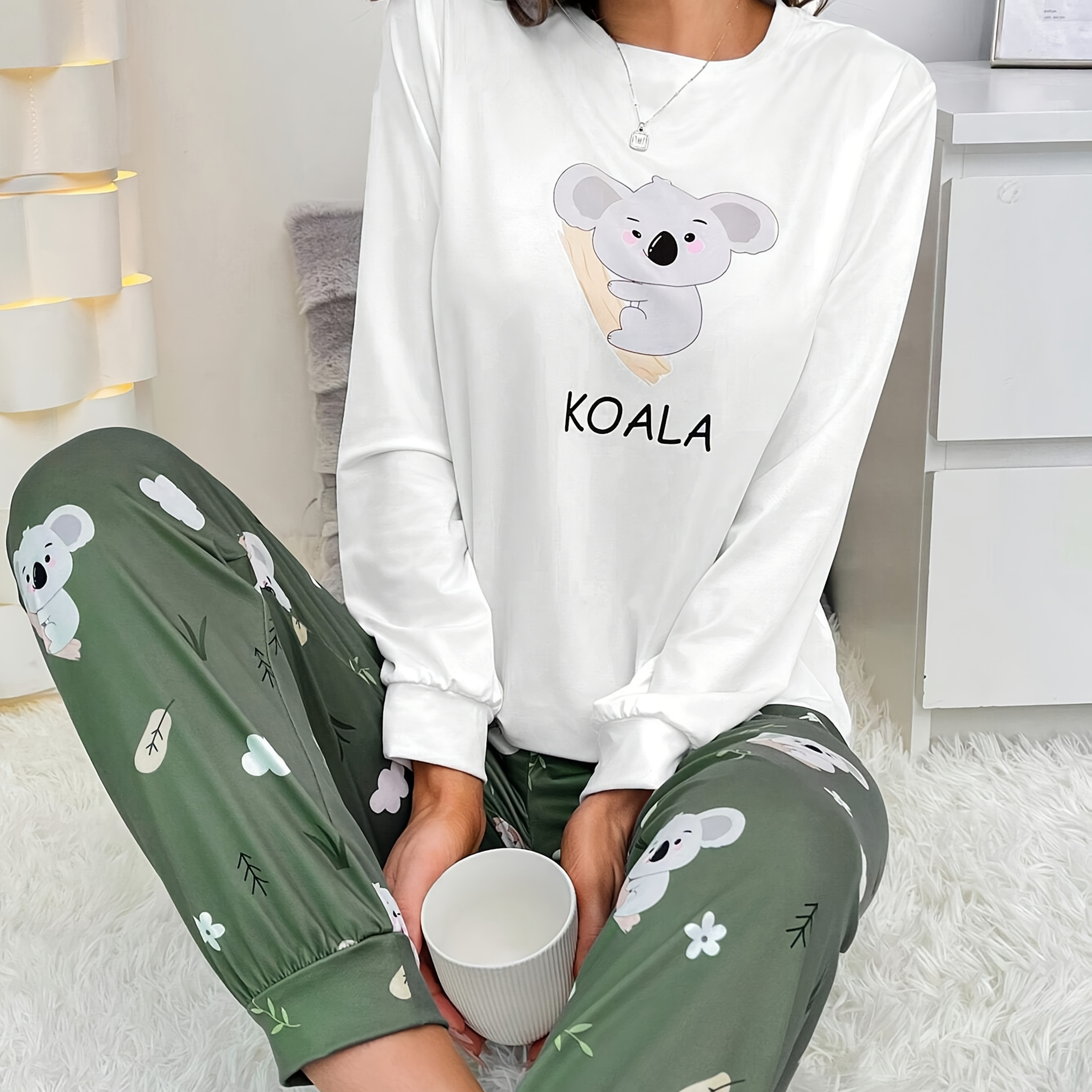 

1set Women's Pajama Set, Cute Cartoon Elephant Pattern, Crew Neck , Printed Green Long Pants, Polyester Knit Fabric, Animal Print Loungewear For Fall/winter