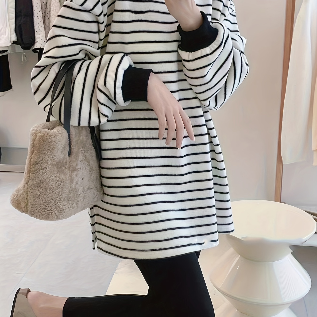 

Striped Print Pullover Sweatshirt, Casual Long Sleeve Crew Neck Oversized Sweatshirt For Fall & Winter, Women's Clothing
