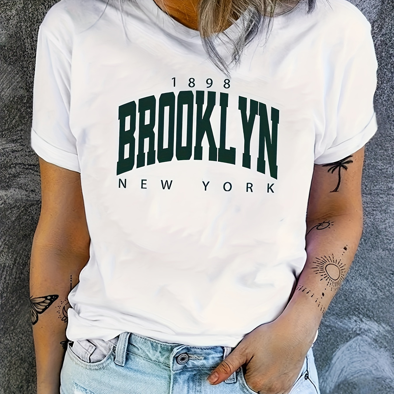 

Brooklyn Print T-shirt, Short Sleeve Crew Neck Casual Top For Summer & Spring, Women's Clothing