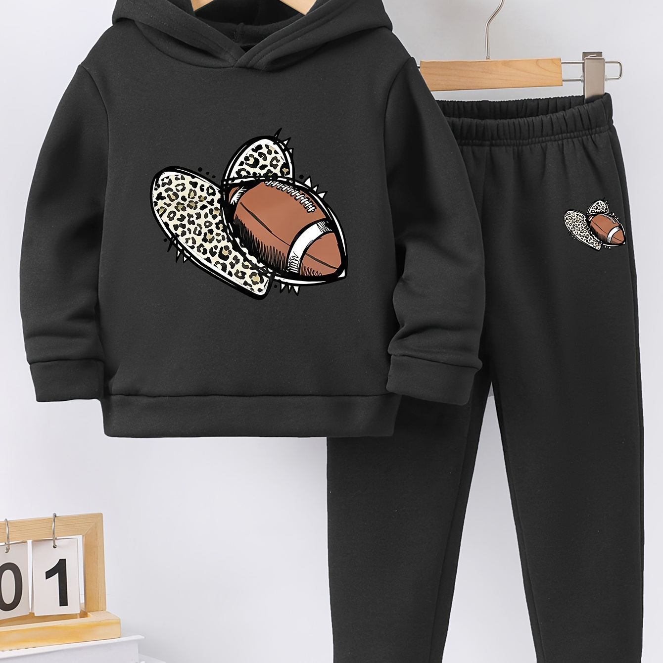 

2pcs Rugby &heart Print Pullover Top + Pants Set For Girls Sports Gift Spring Fall Winter