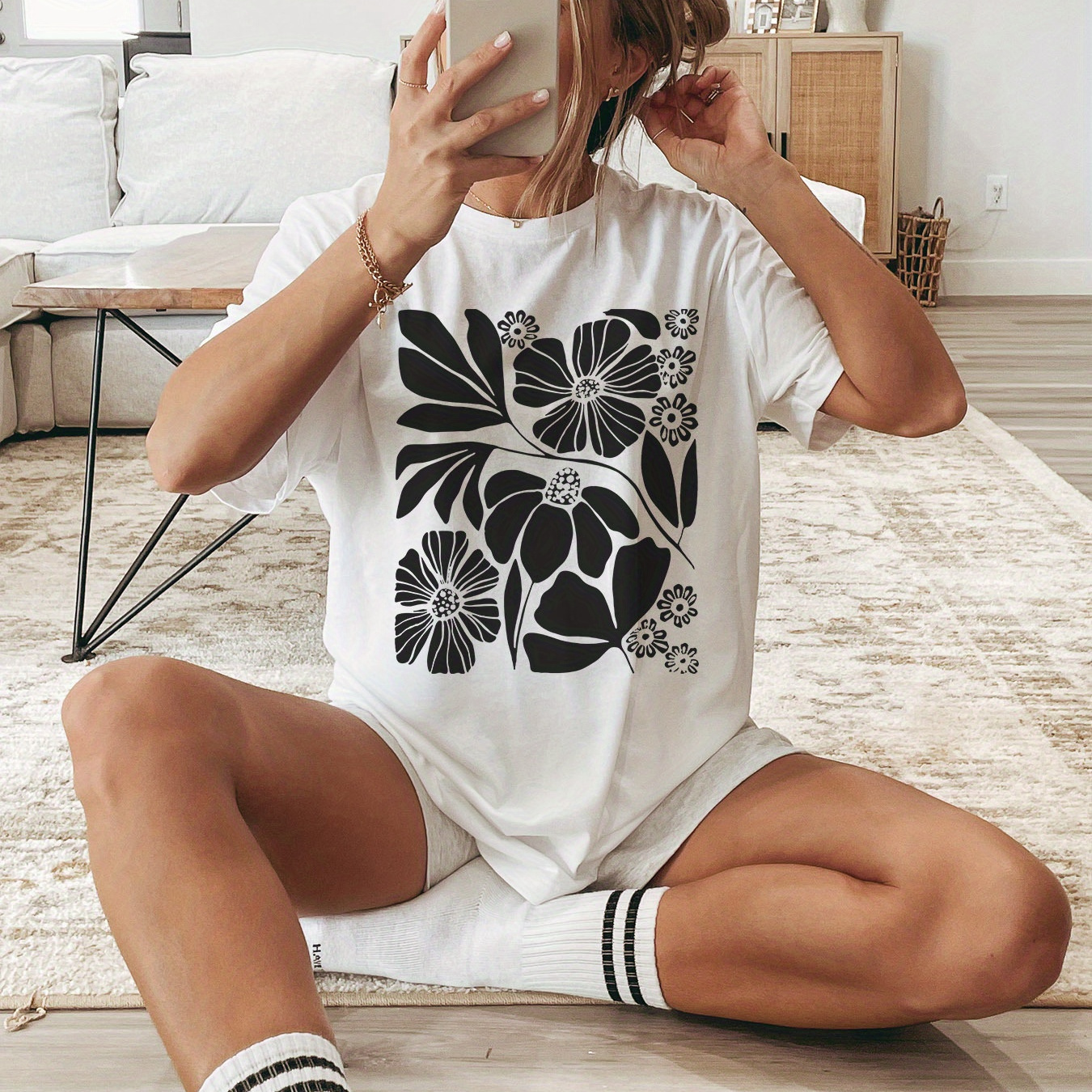 

Floral Print T-shirt, Short Sleeve Crew Neck Casual Top For Summer & Spring, Women's Clothing