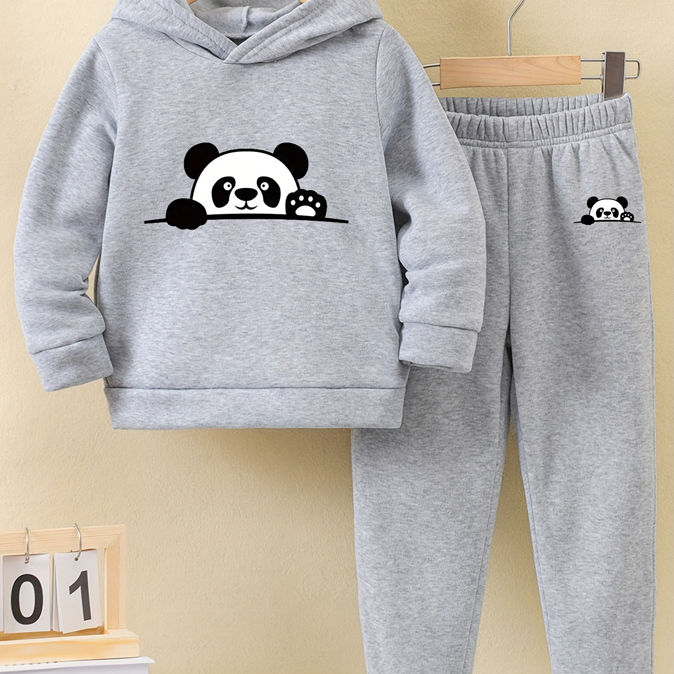 

2pcs, Cartoon Panda Greeting Print, Boys Casual Sweatsuit, Long Sleeve Hoodie & Sweatpants Set, Boys Sports Set For Fall And Winter