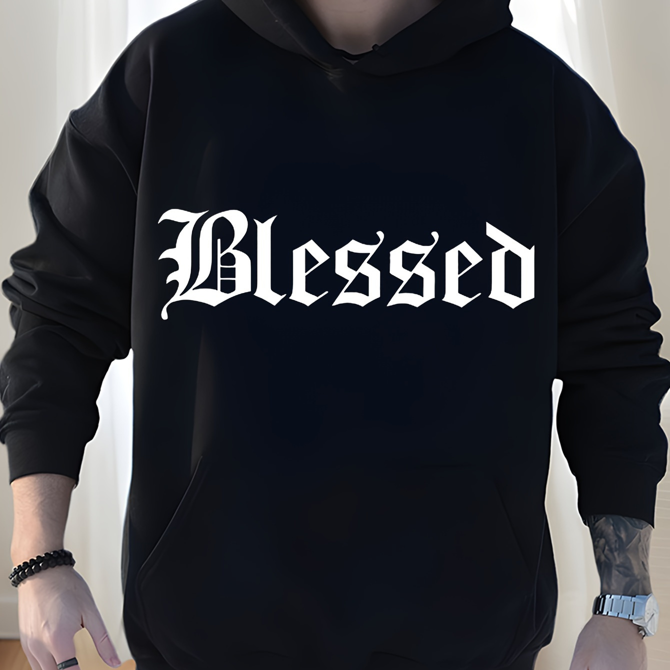 

Letter"blessed' Print Men's Long Sleeve Hoodies Street Casual Sports And Fashionable With Kangaroo Pocket Sweatshirt, Suitable For Outdoor Sports, For Autumn And Winter, Fashionable And , As Gifts