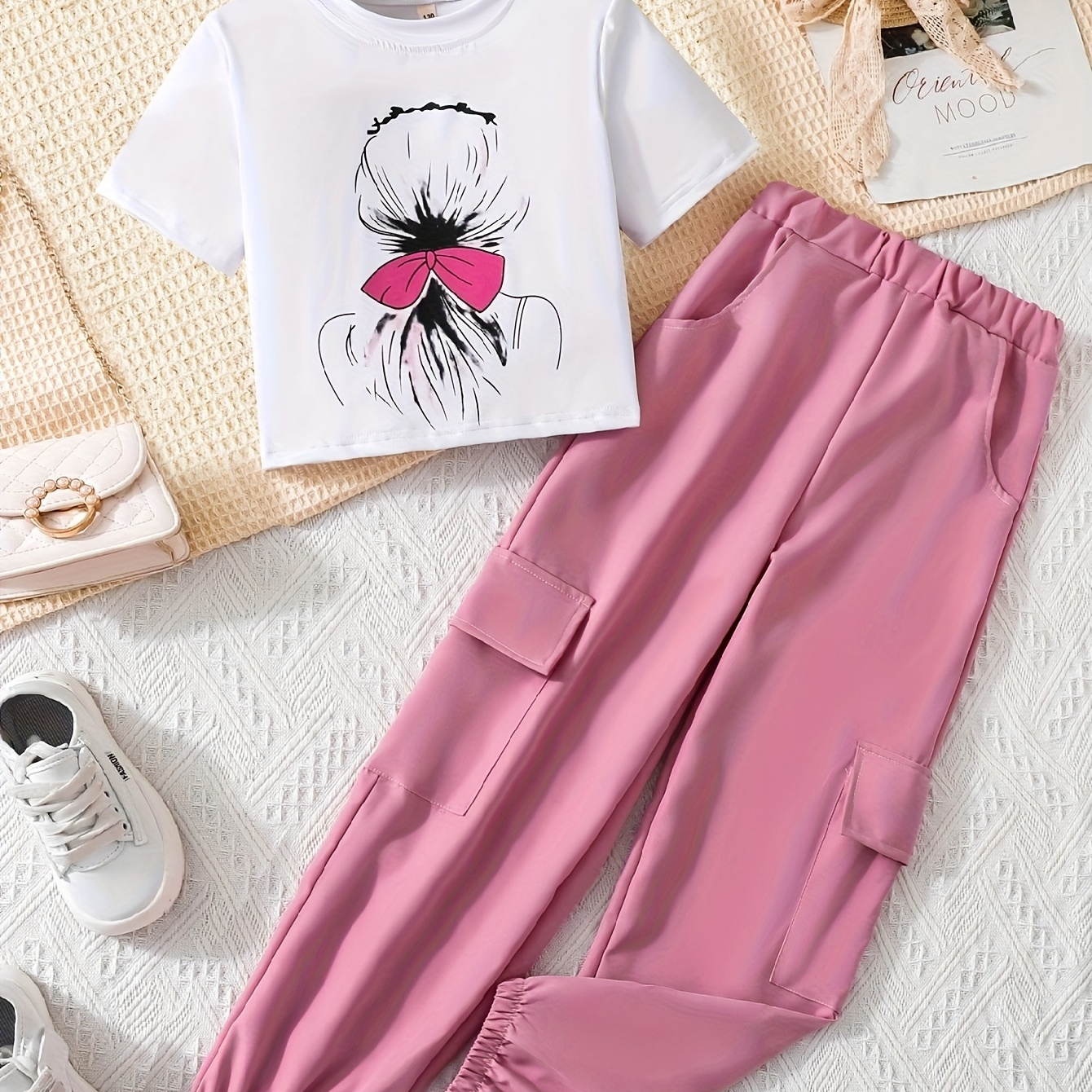 

Summer Girl's 2pcs, Bowknot Figure Print Short Sleeve Top + Cargo Pants Set 2-piece Trendy Outfit