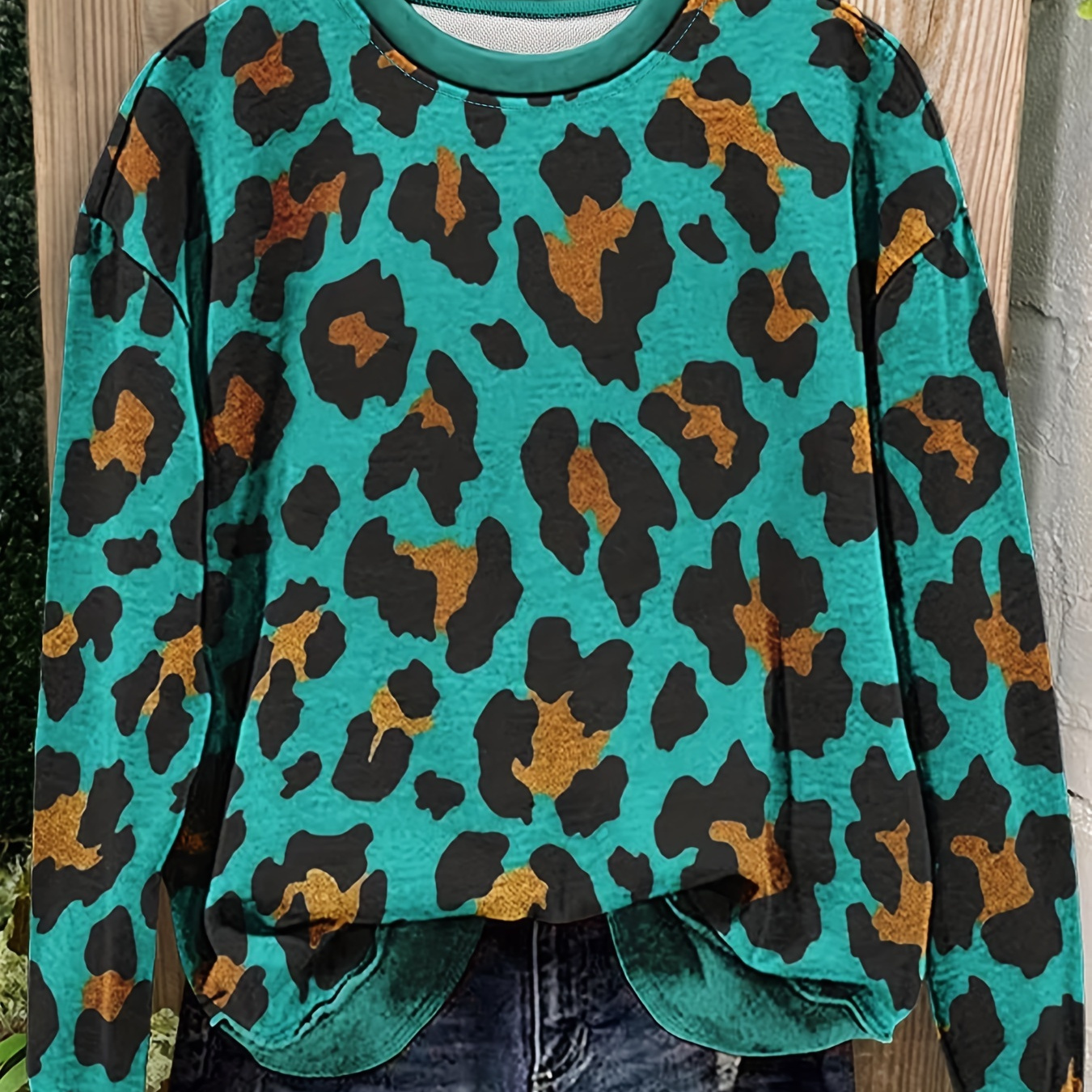 

Women' Leopard Print Hoodie, 240g Cvc, Casual Round Neck, Drop Shoulder Long Sleeve, Polyester, Regular Length, All , Knitted Fabric