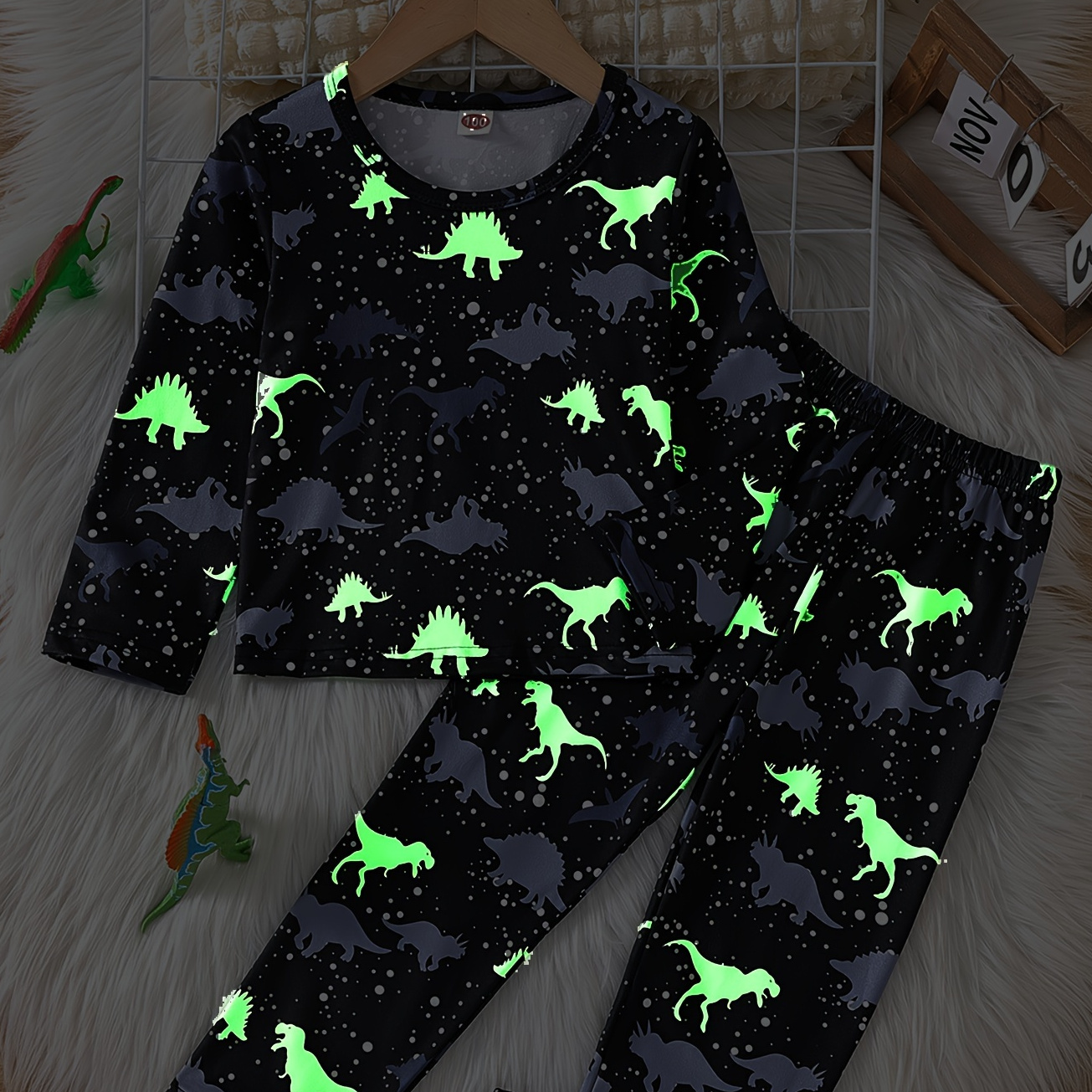 

Toddler Boys 2-piece Trendy Pajama Sets Luminous Allover Cartoon Dinosaur Pattern Round Neck Long Sleeve Top & Matching Pants Comfy Casual Pj Sets