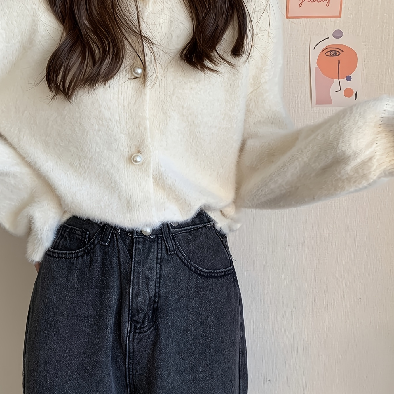 

Elegant Short Knit Cardigan With Mink Collar - Cozy Long Sleeve, Button-up, Solid Color - Spring/fall