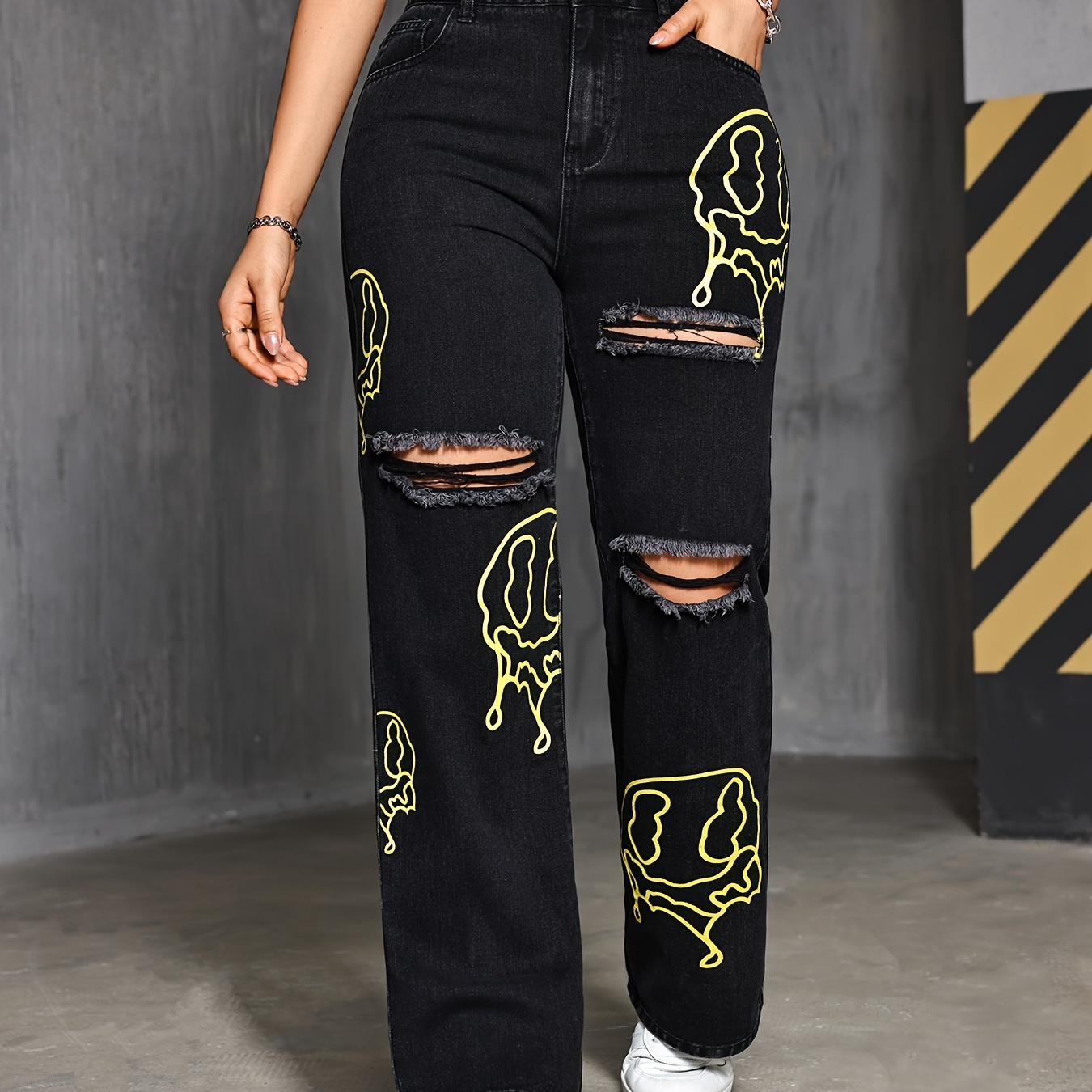 

Women's High Waist Street Style Jeans With Neon Art And Ripped Detail, Casual Fashion, Distressed Denim Pants For Trendy Urban Outfits For Autumn - Perfect For Fall