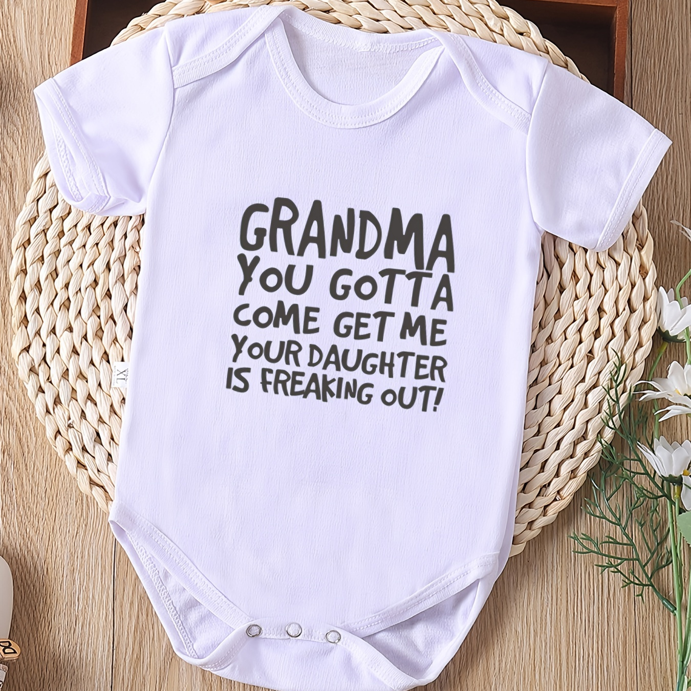 

Baby Girls Cute Casual Romper With "grandma You Gotta Come Get Me" Print For Summer