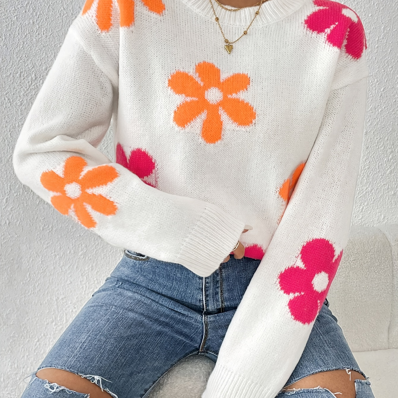 

Pull Élégant à Motif Floral avec Épaules Tombantes en Blanc avec Fleurs Orange & Rose - 100% Polyester, Col Rond, Non Transparent pour Toutes les