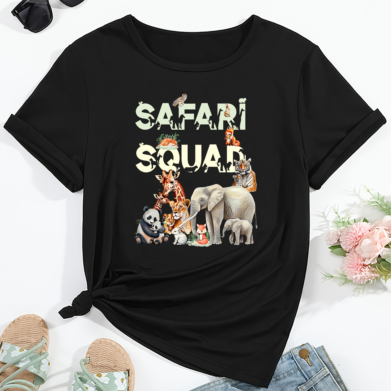 

Women's Graphic Tee, Casual Round Neck Short Sleeve Top, Soft Comfortable Fabric, Casual T-shirt For Animal Lovers