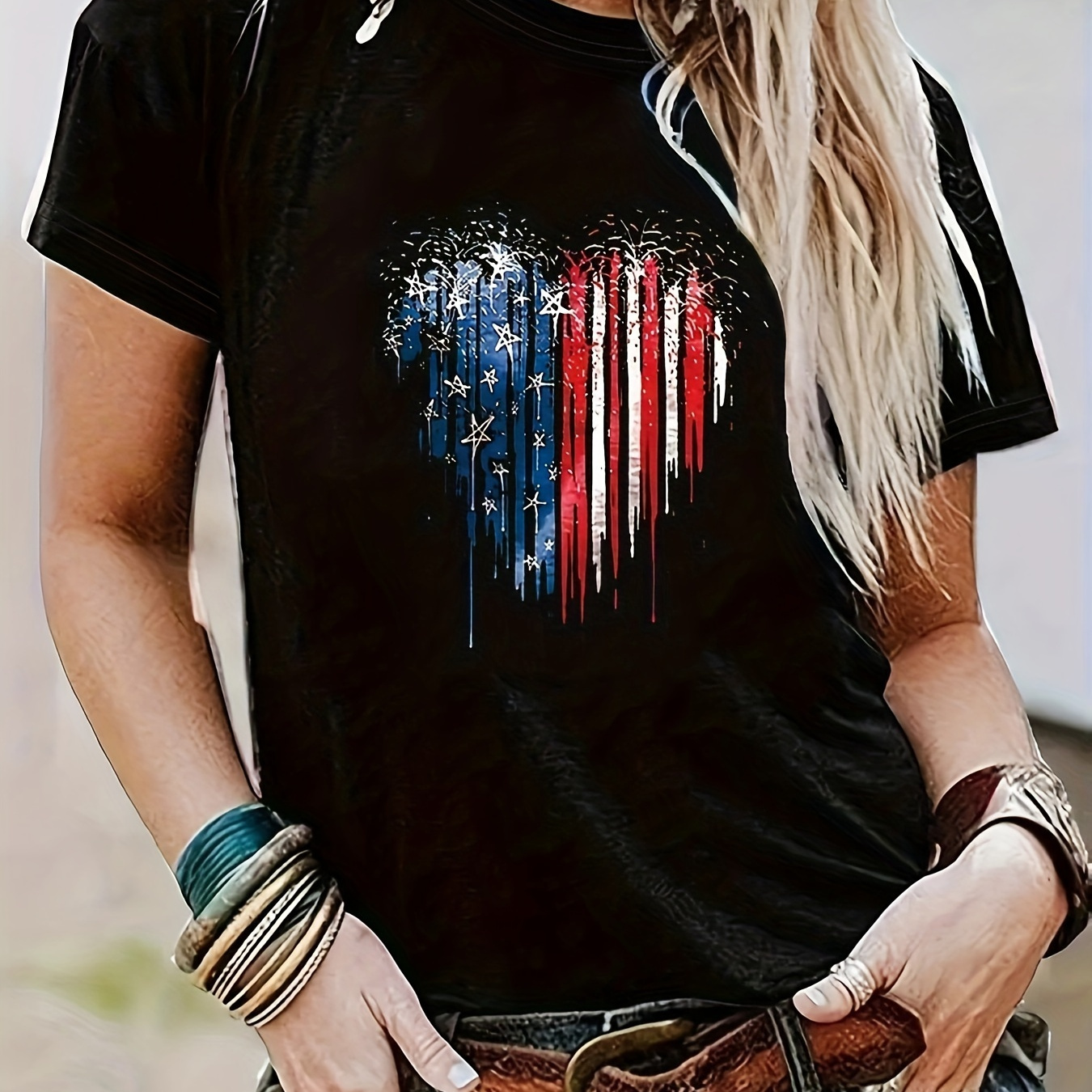 

American Flag Heart Print T-shirt, Casual Short Sleeve Crew Neck Top For Spring & Summer, Women's Clothing